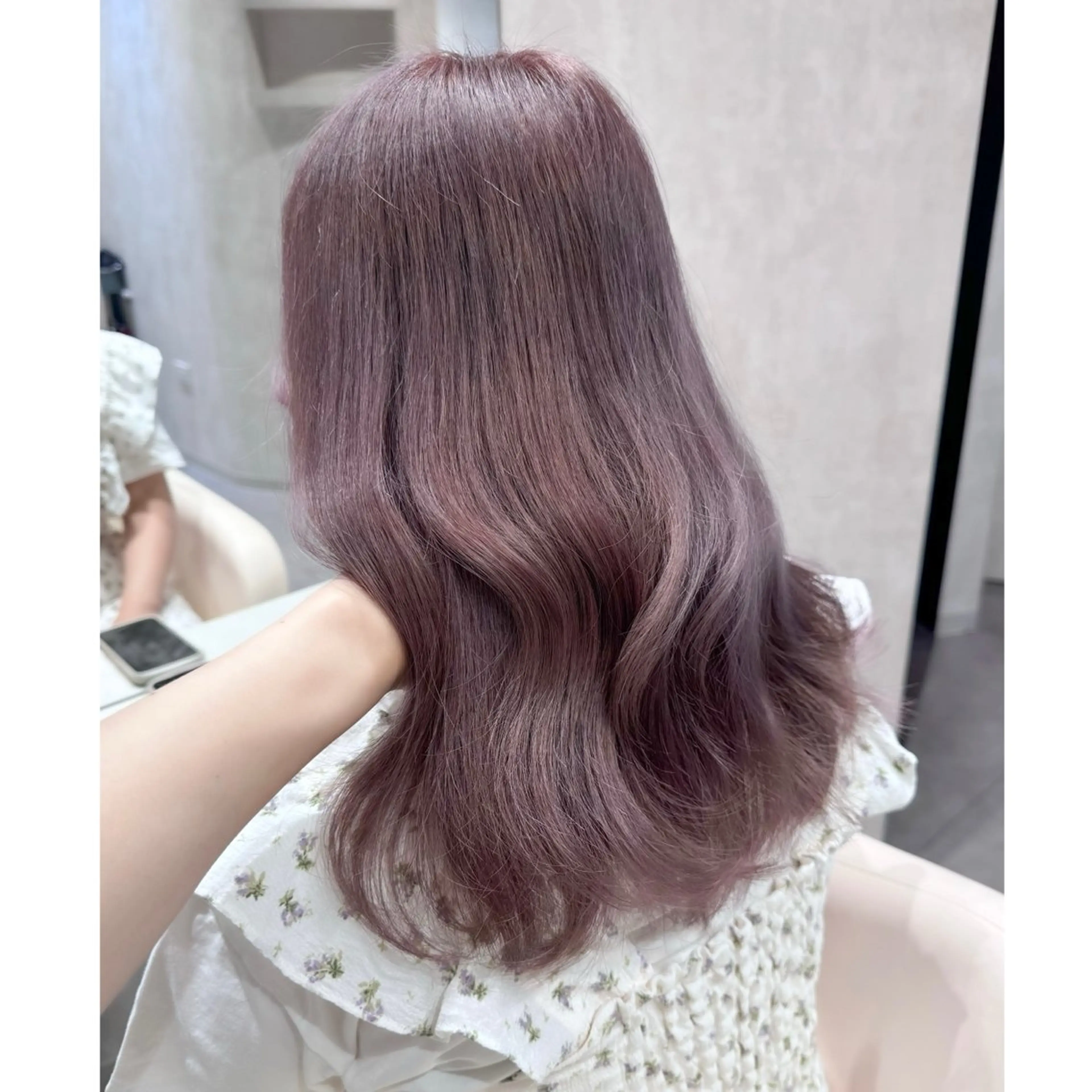 セミロング カラー ブリーチ ヘアカラー miyu /トレンド カラー×艶髪のヘアスタイル