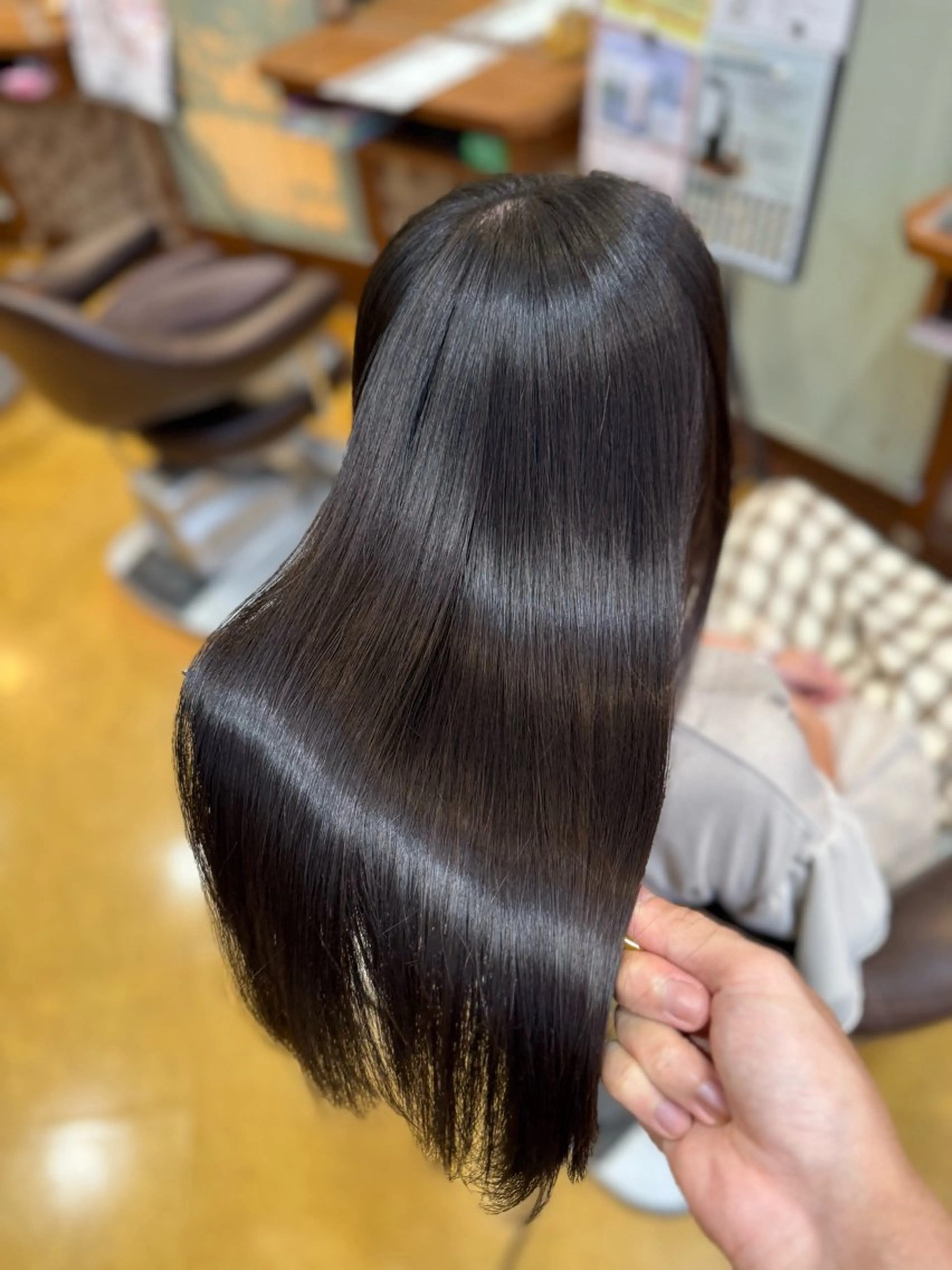 セミロング カット 縮毛矯正 トリートメント 森田敦 縮毛矯正/髪質改善のヘアスタイル