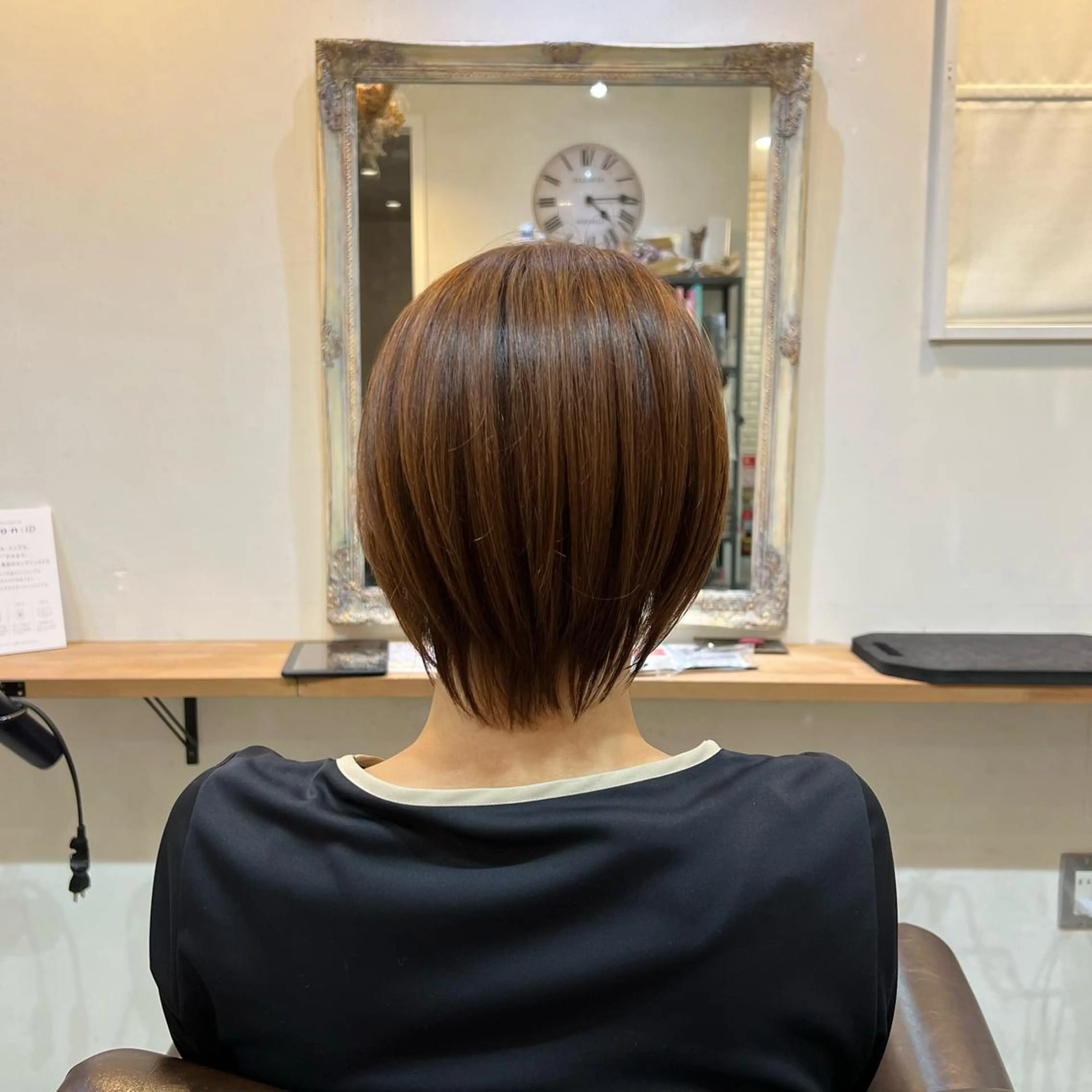 ショート 切りっぱなしボブ 👩🏼ミニボブのヘアスタイル