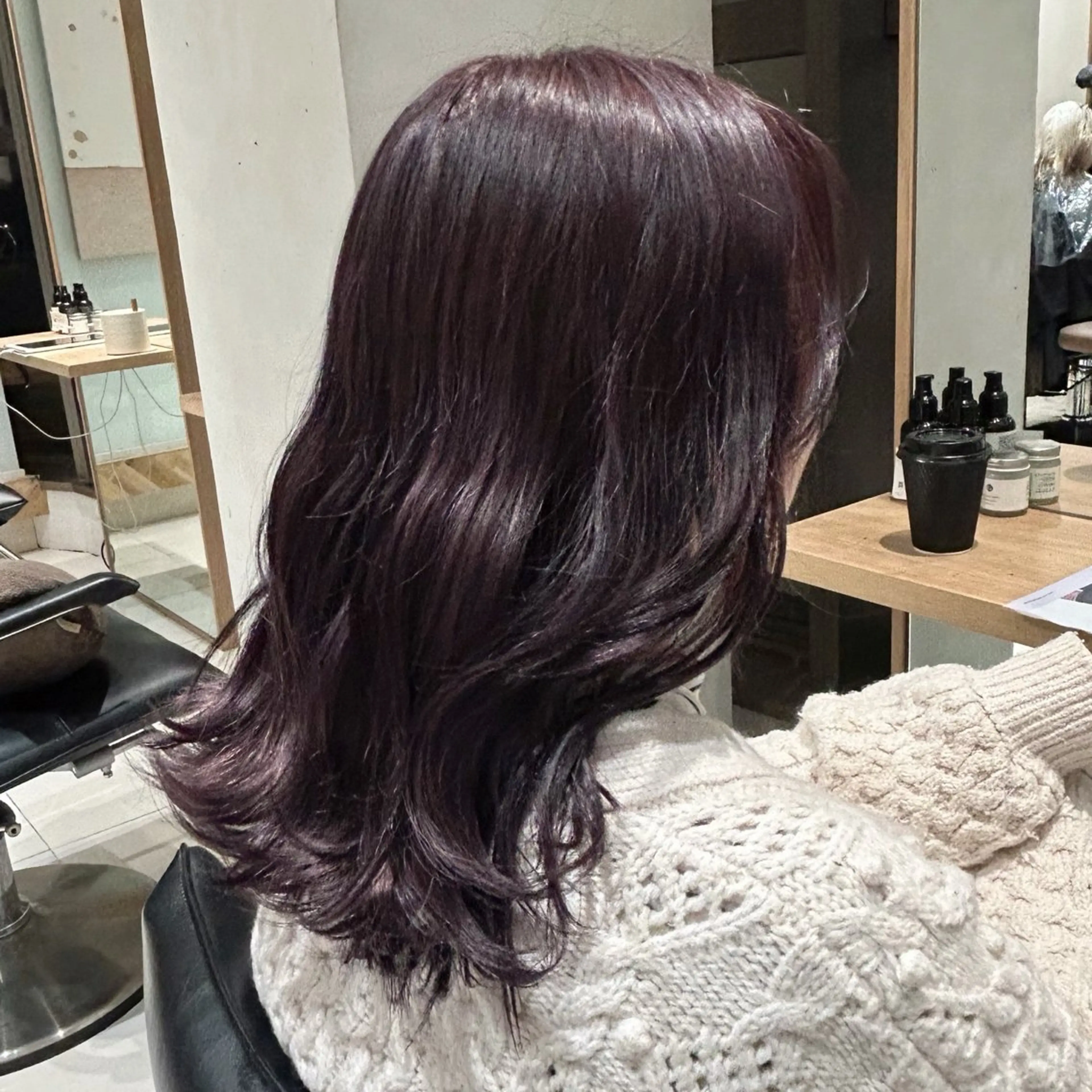 カラー ブリーチ グレージュ ラベンダーカラー ラベンダーグレージュ ラベンダーグレー サラ艶/韓国ヘア ︎🌟璃奈 (ﾘﾅ)のヘアスタイル