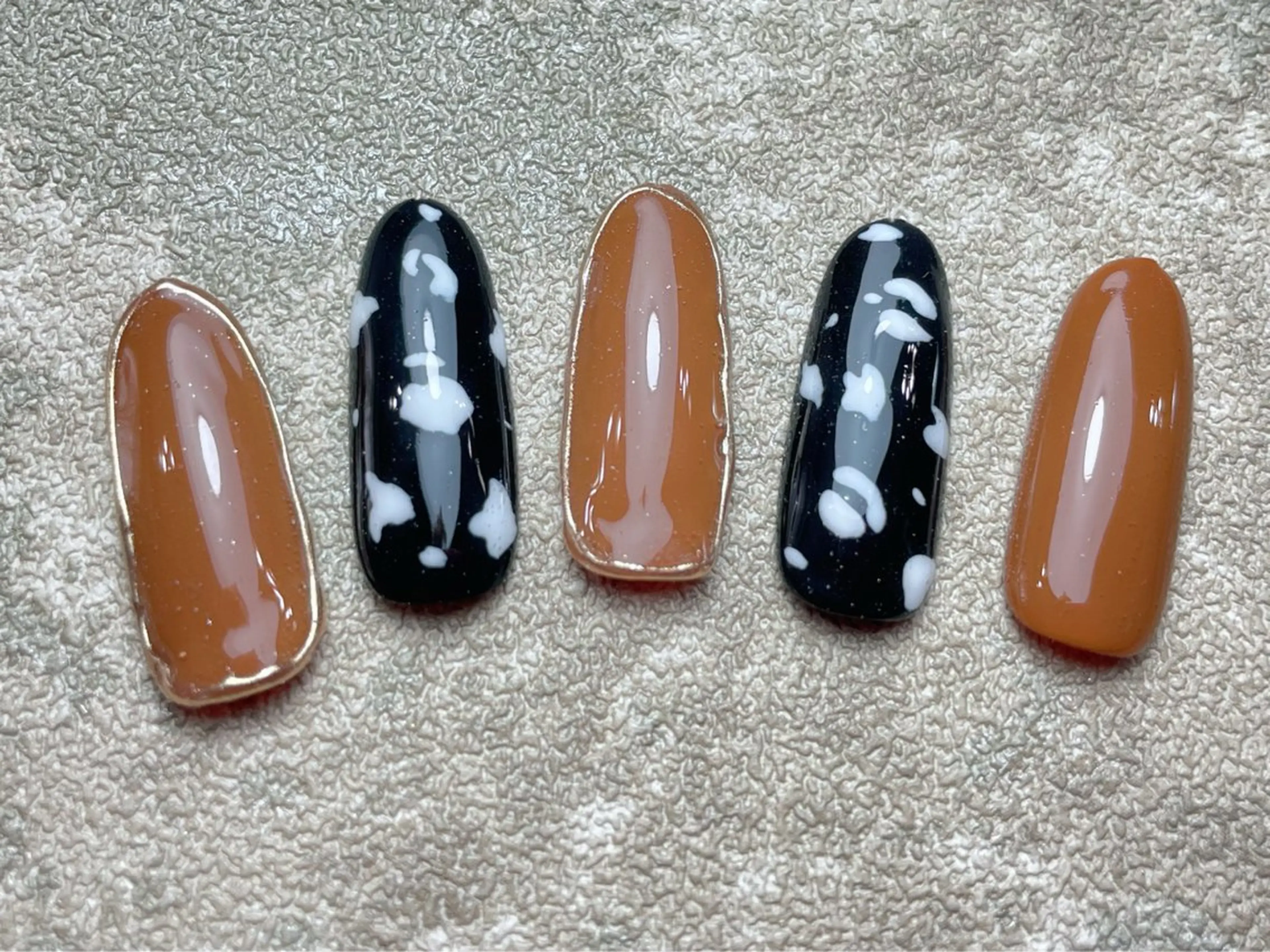 ネイル ハンドネイル マジック ミラーのネイルデザイン