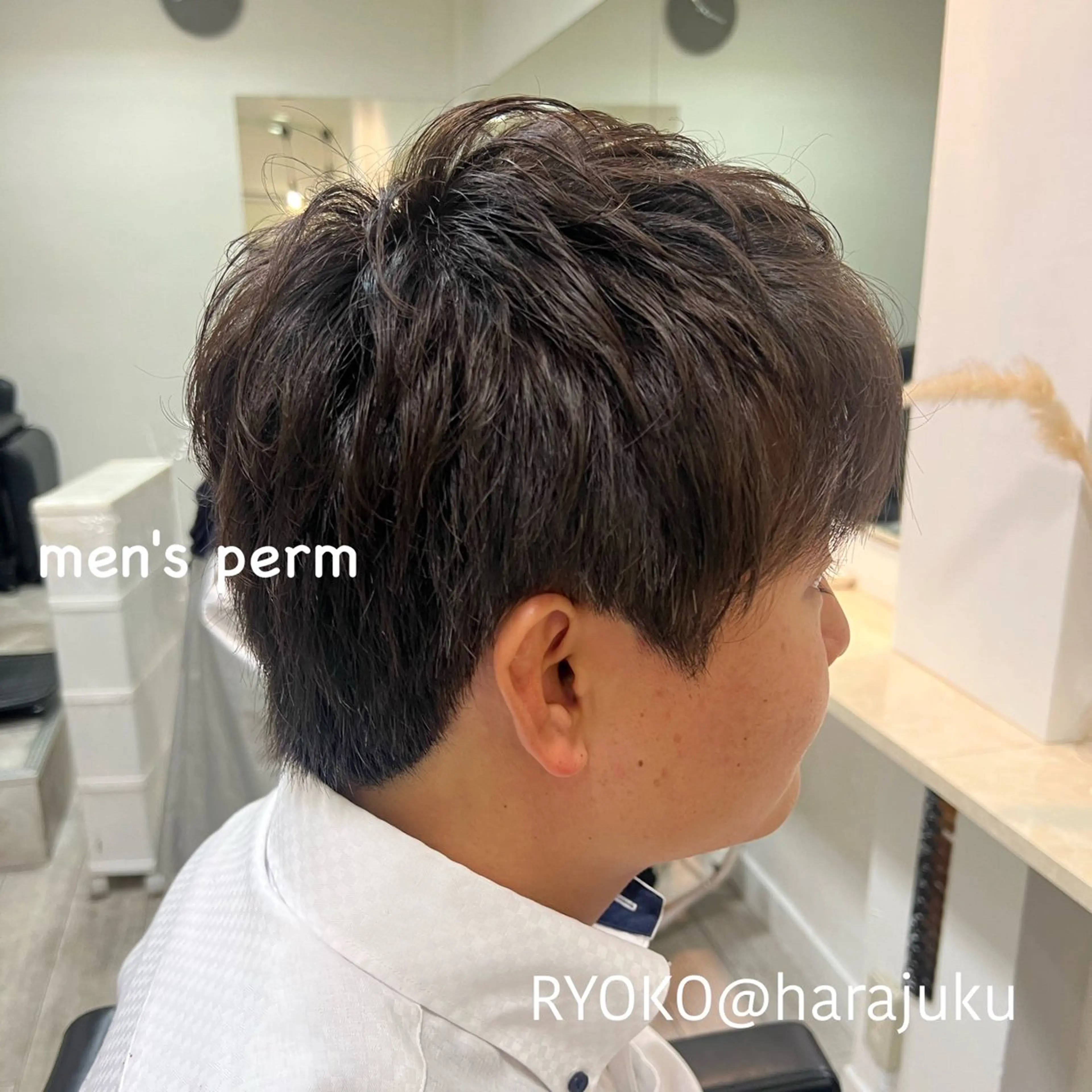 ショート カラー パーマ ヘアアレンジ メンズ ワット 原宿のヘアスタイル