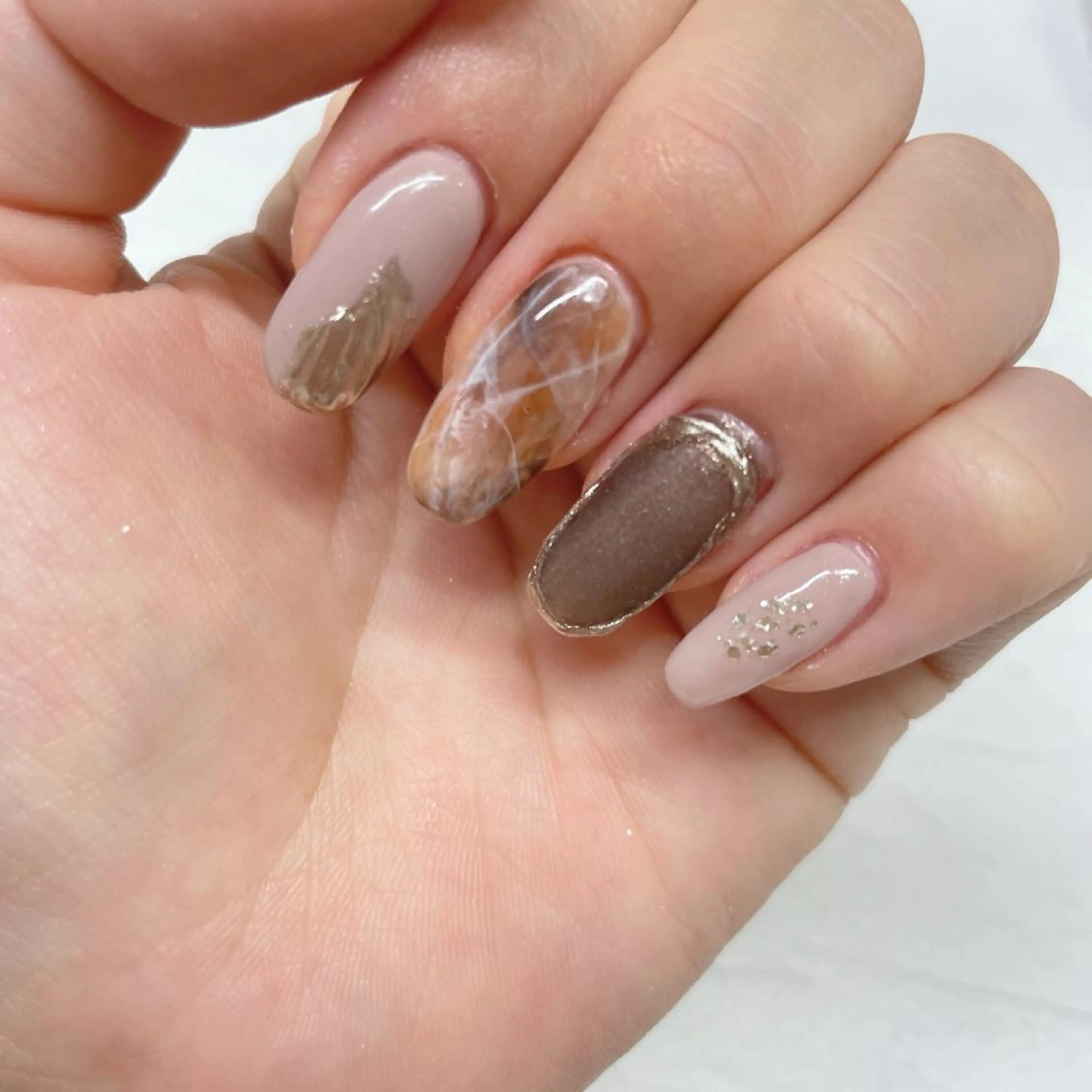 ミディアム Lety total beautyのネイルデザイン