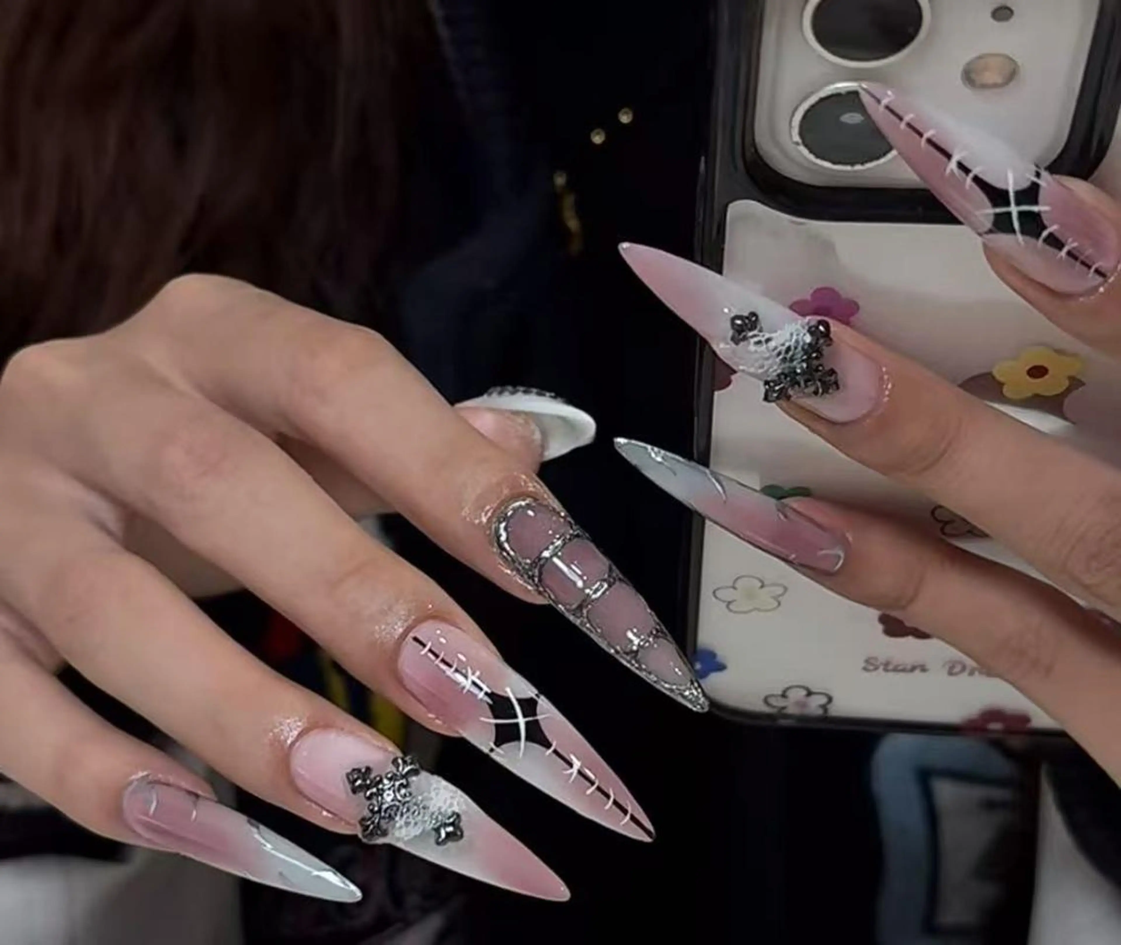 ネイル ハンドネイル 🎀 UU_nailのネイルデザイン