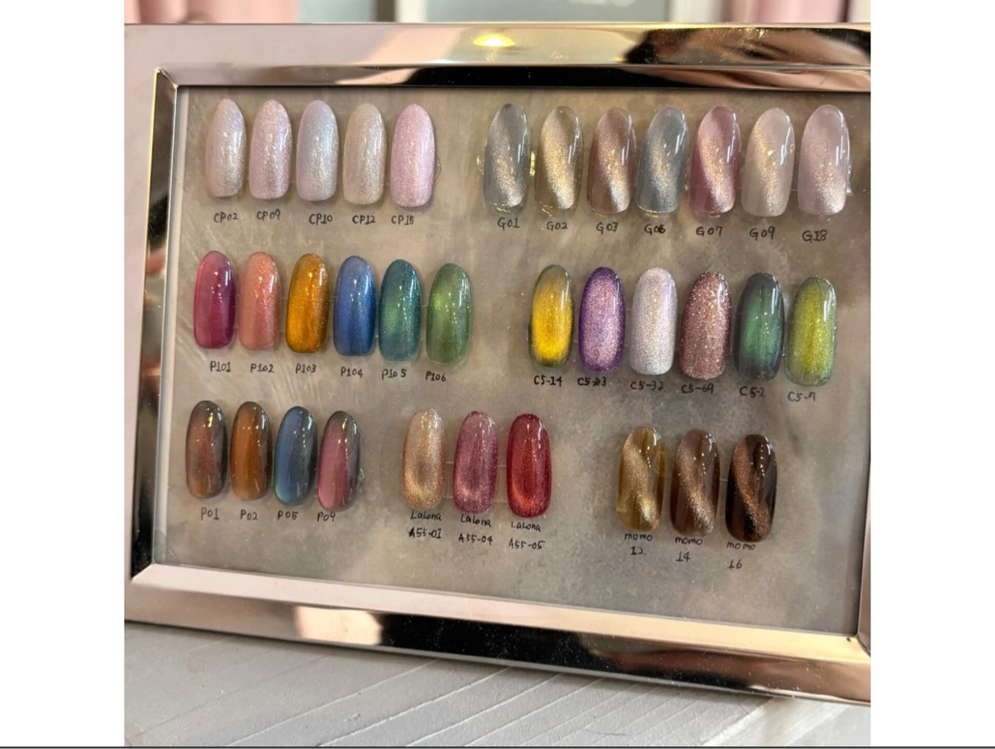 オフ込み💅ハンド　マグネット◆の写真