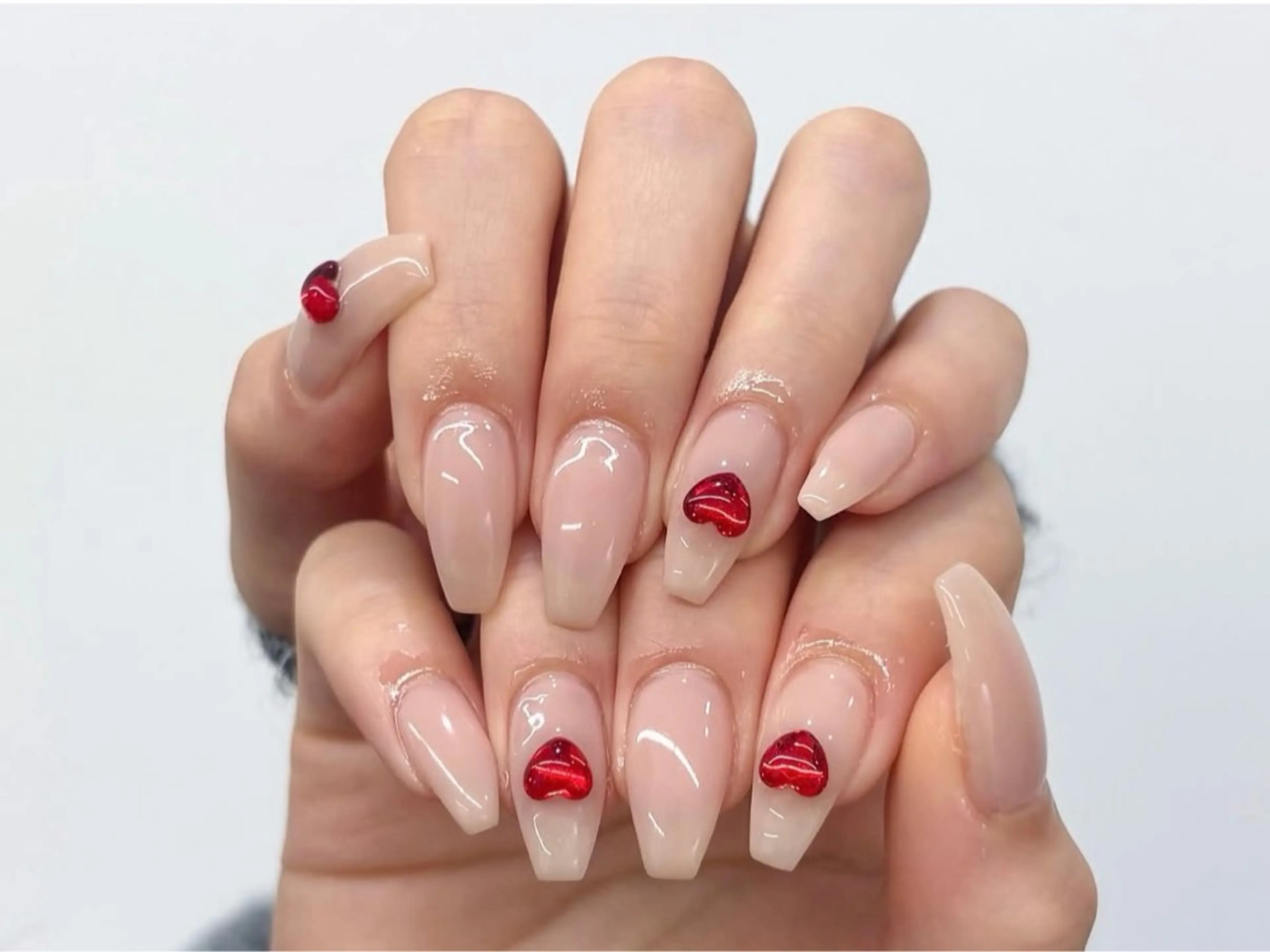 ネイル T&Ｂネイル 多喜日向のネイルデザイン