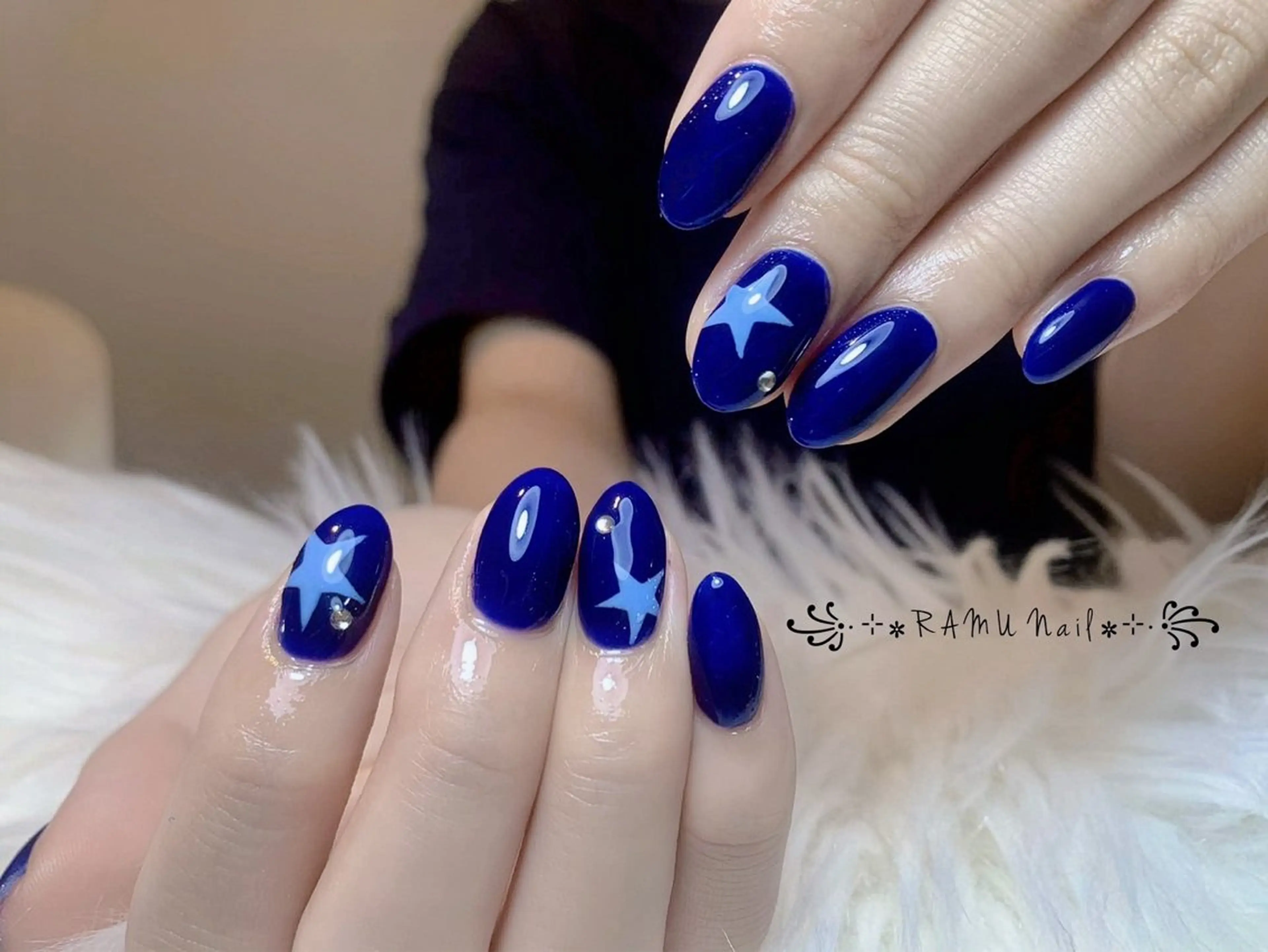 ネイル キラキラネイル マグネットネイル ミラーネイル ピンク ワンホンネイル ハンドネイル RAMU Nail 恵比寿店のネイルデザイン