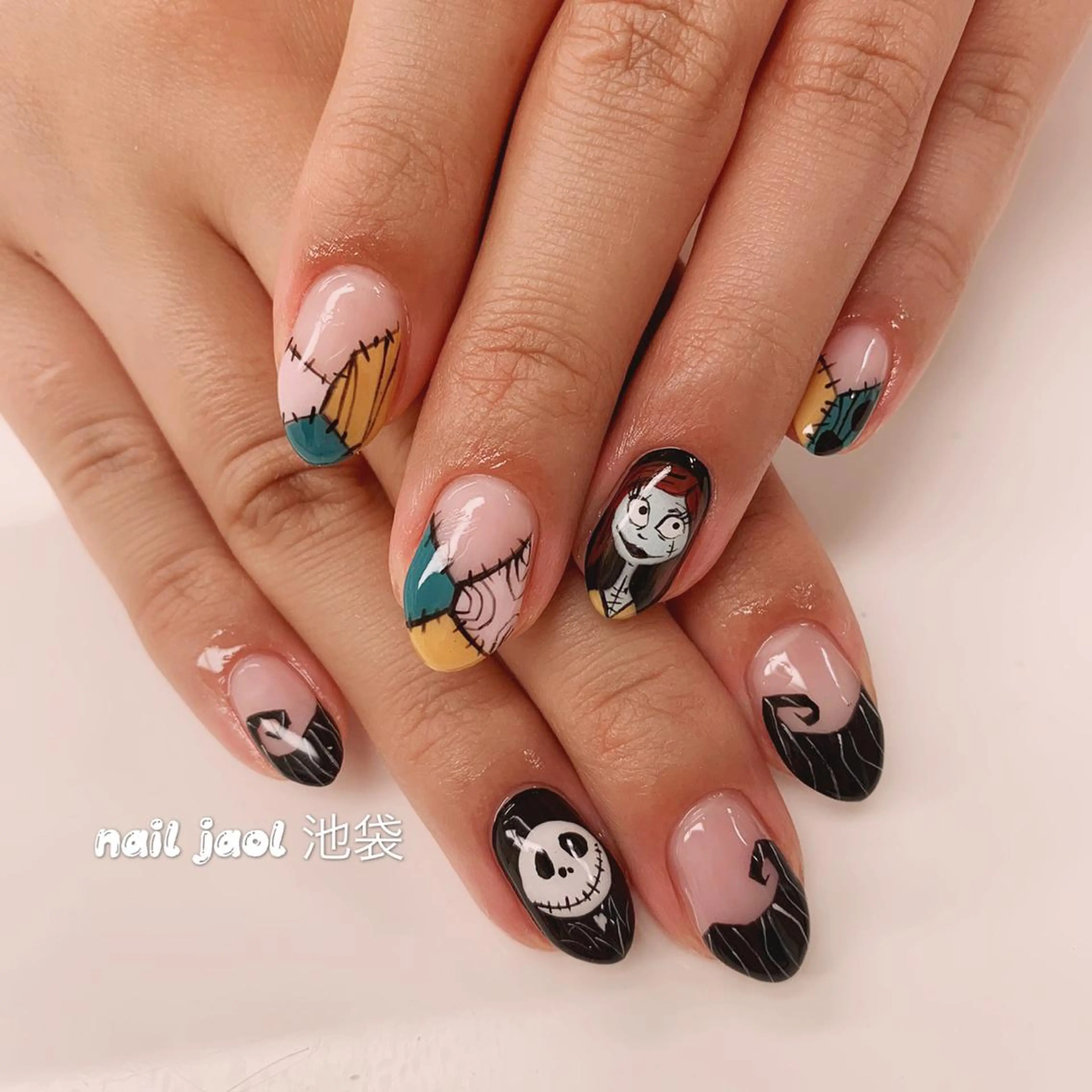 ミディアム ハロウィン ハンドネイル ネイルJaol 池袋のネイルデザイン