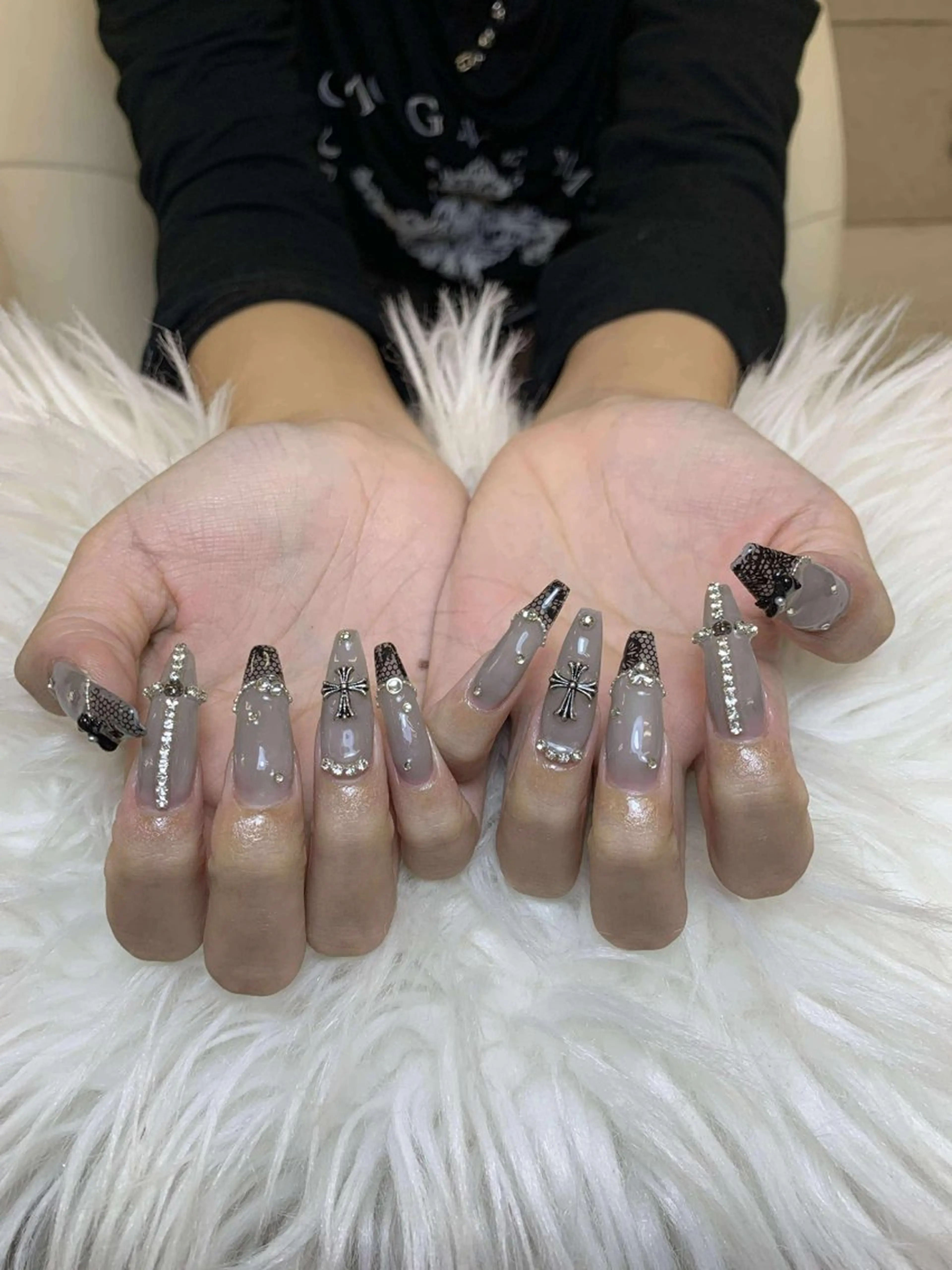 ネイル ハンドネイル ハンドケア Anh Nail 歌舞伎町のネイルデザイン