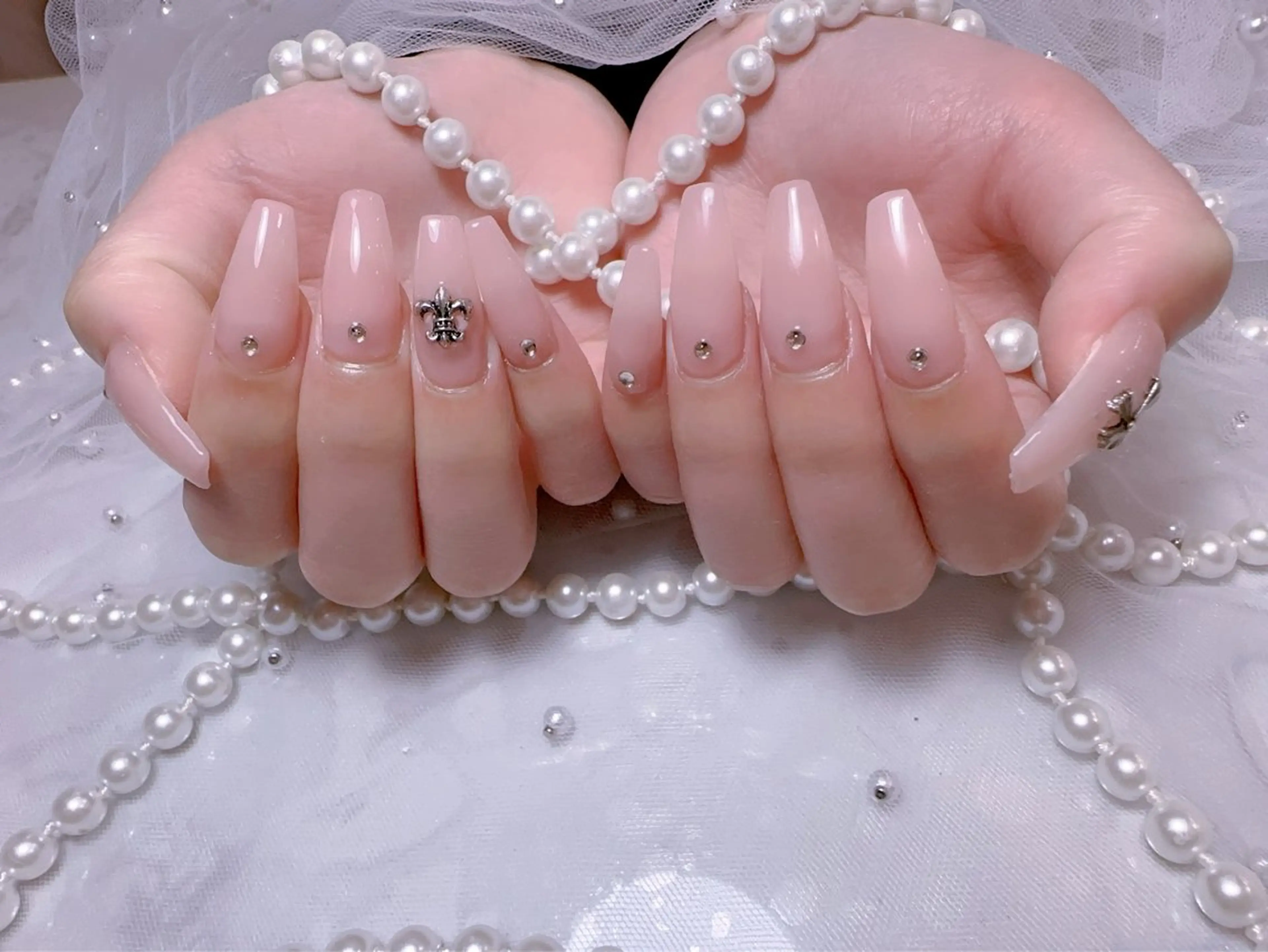 ネイル 長さ出し ワンカラーネイル ネイルチップ ハンドネイル You&Me Miyuのネイルデザイン