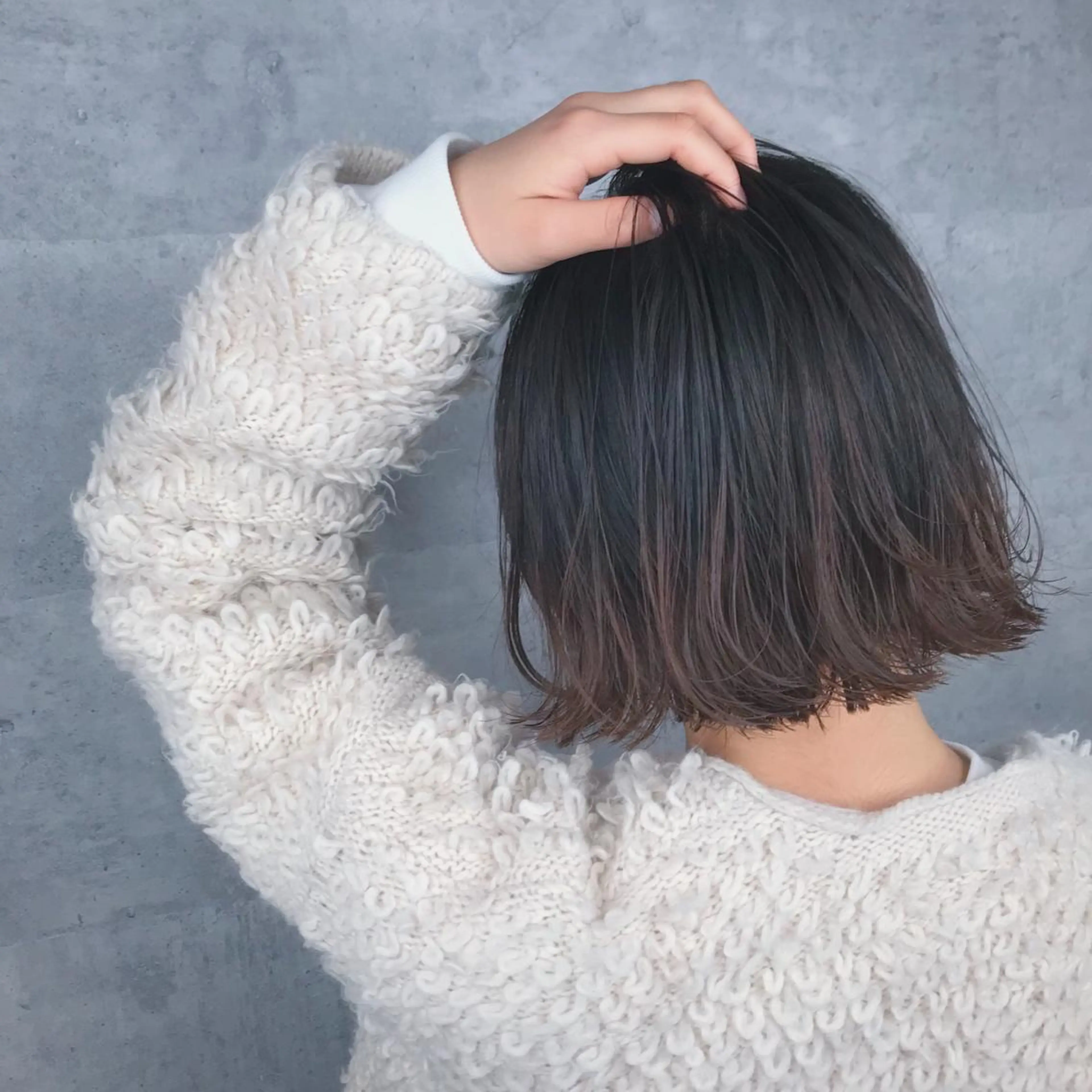 ショート ヘアカラー トリートメント アンダーバーホワイト_WHITE所属・_WHITE芝本 賢吾【天王寺店】のヘアスタイル