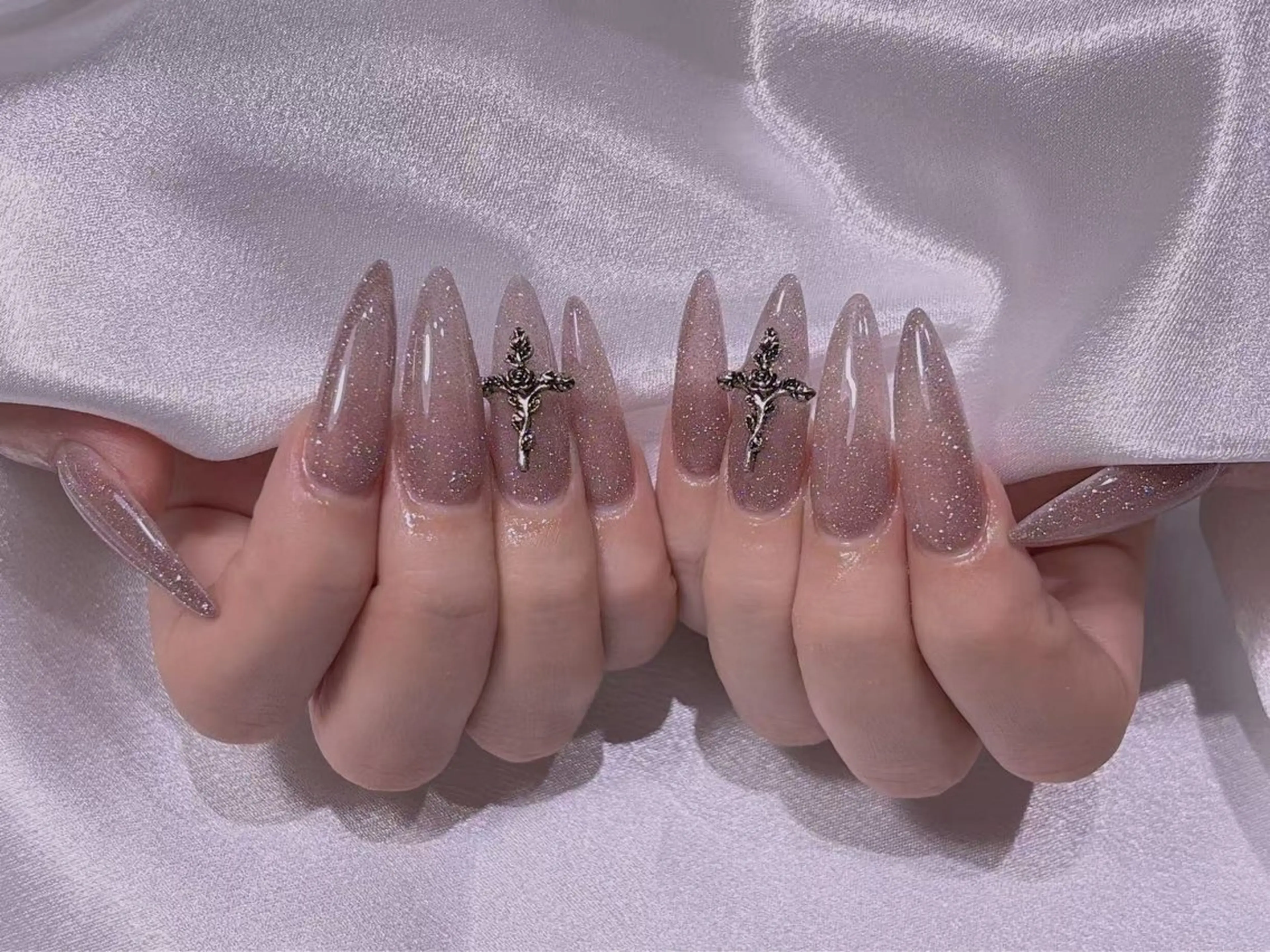 ネイル 長さ出し専門店 RIRIのネイルデザイン