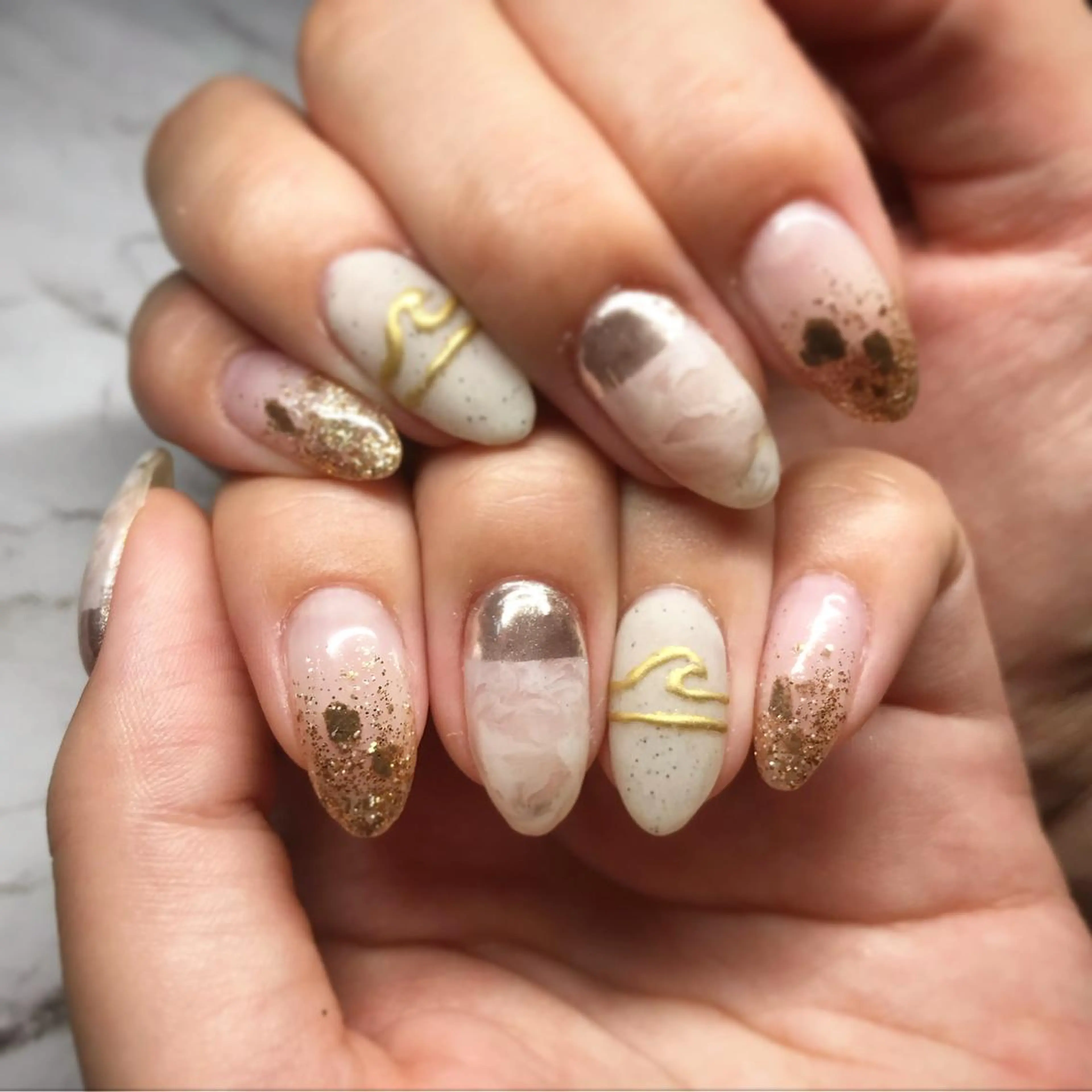 ネイル ハンドネイル y39nail toshiのネイルデザイン