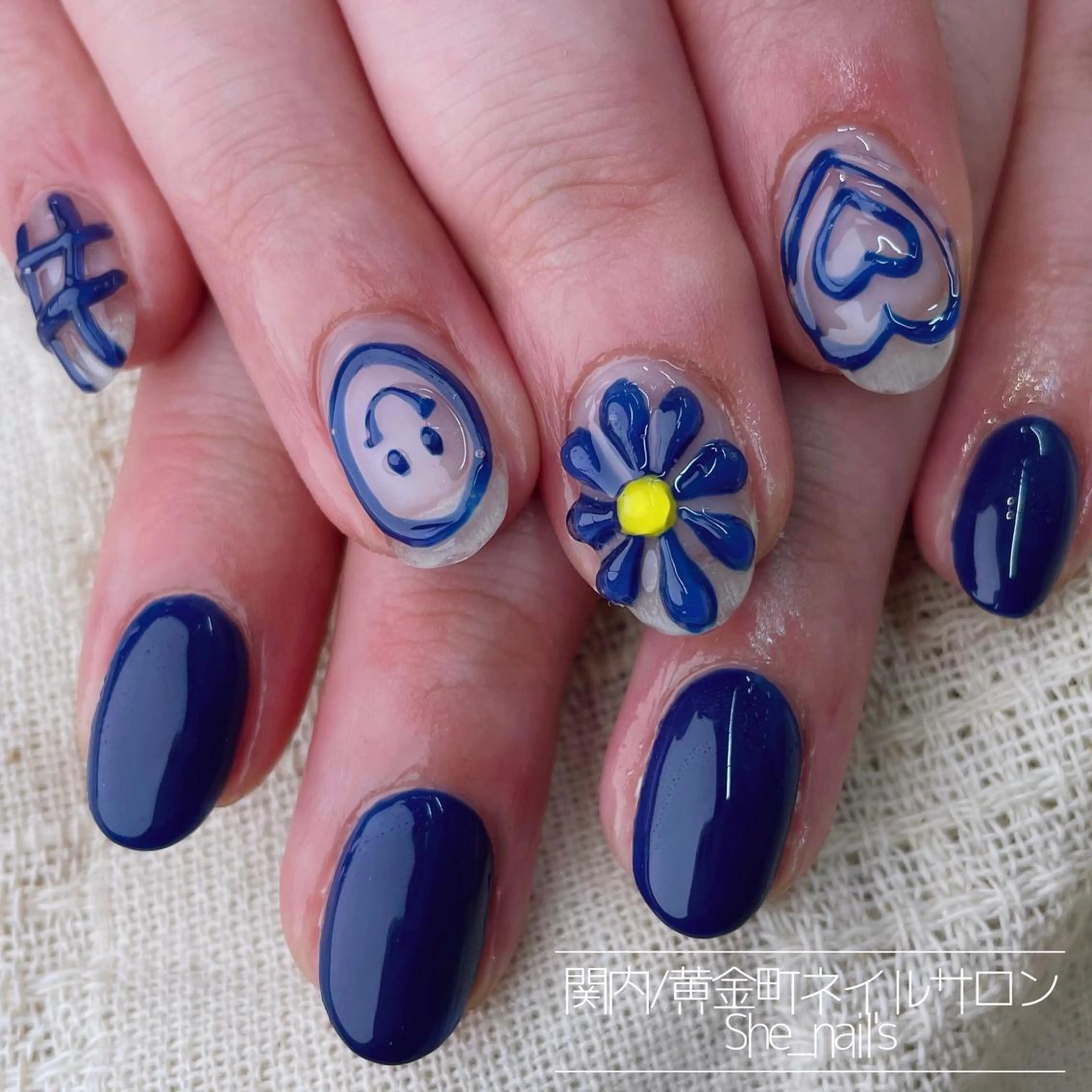 ネイル Blushオーナー Shiinaのネイルデザイン