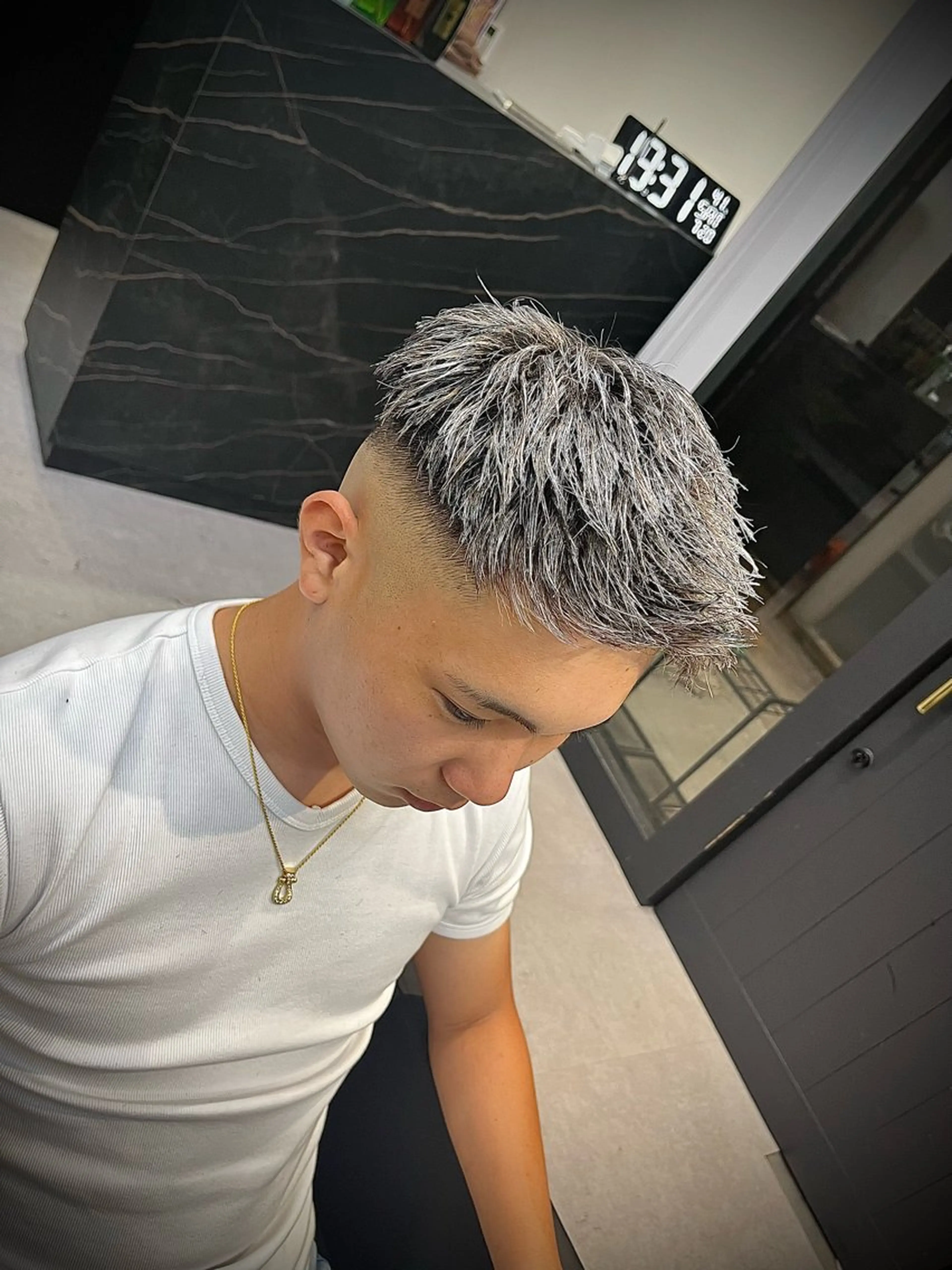 ショート カラー ヘアアレンジ メンズ メンズメッシュ メッシュ カット ヘアカラー ヘアセット men'slapis YUTOのヘアスタイル