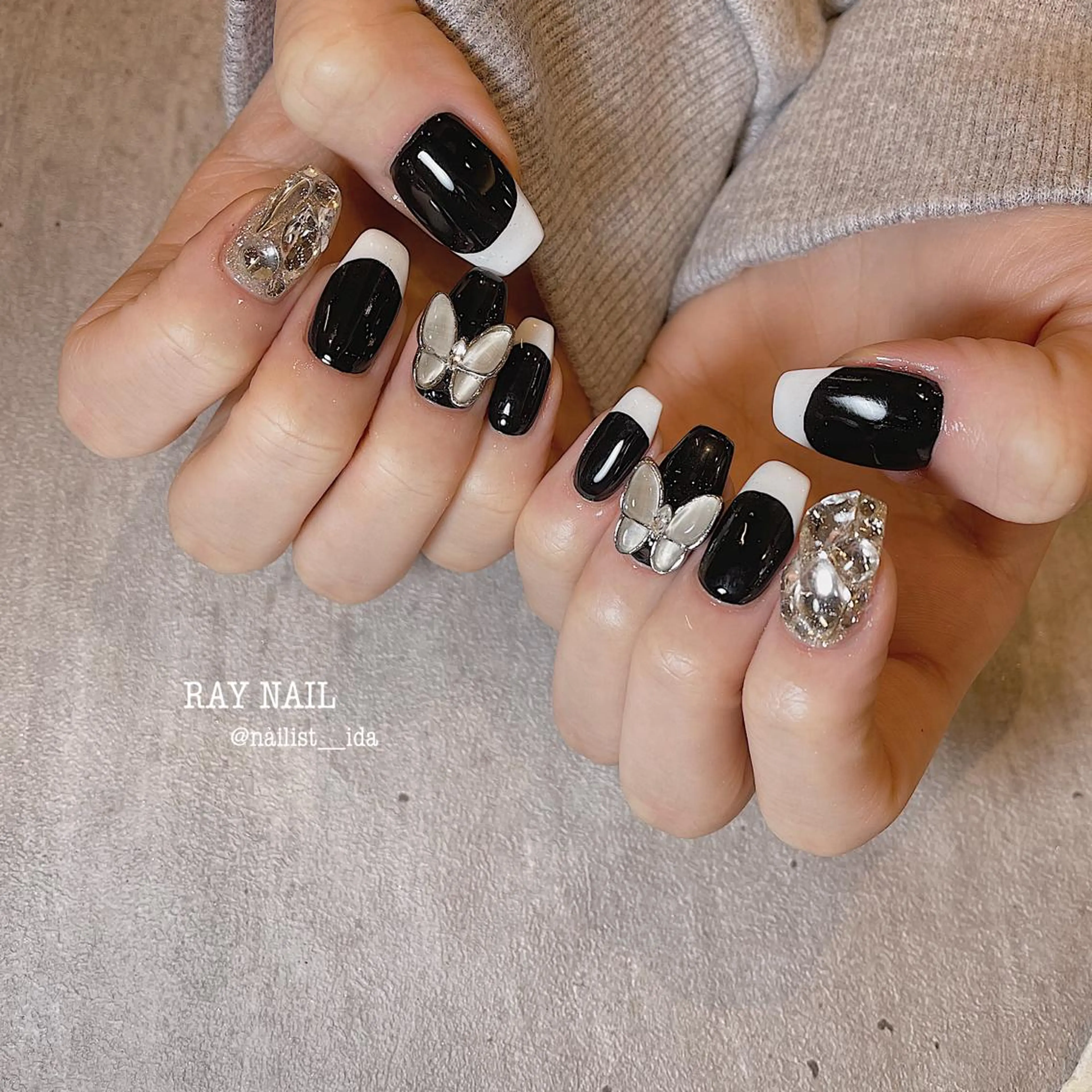 ネイル フレンチネイル Arowa 伊田のネイルデザイン