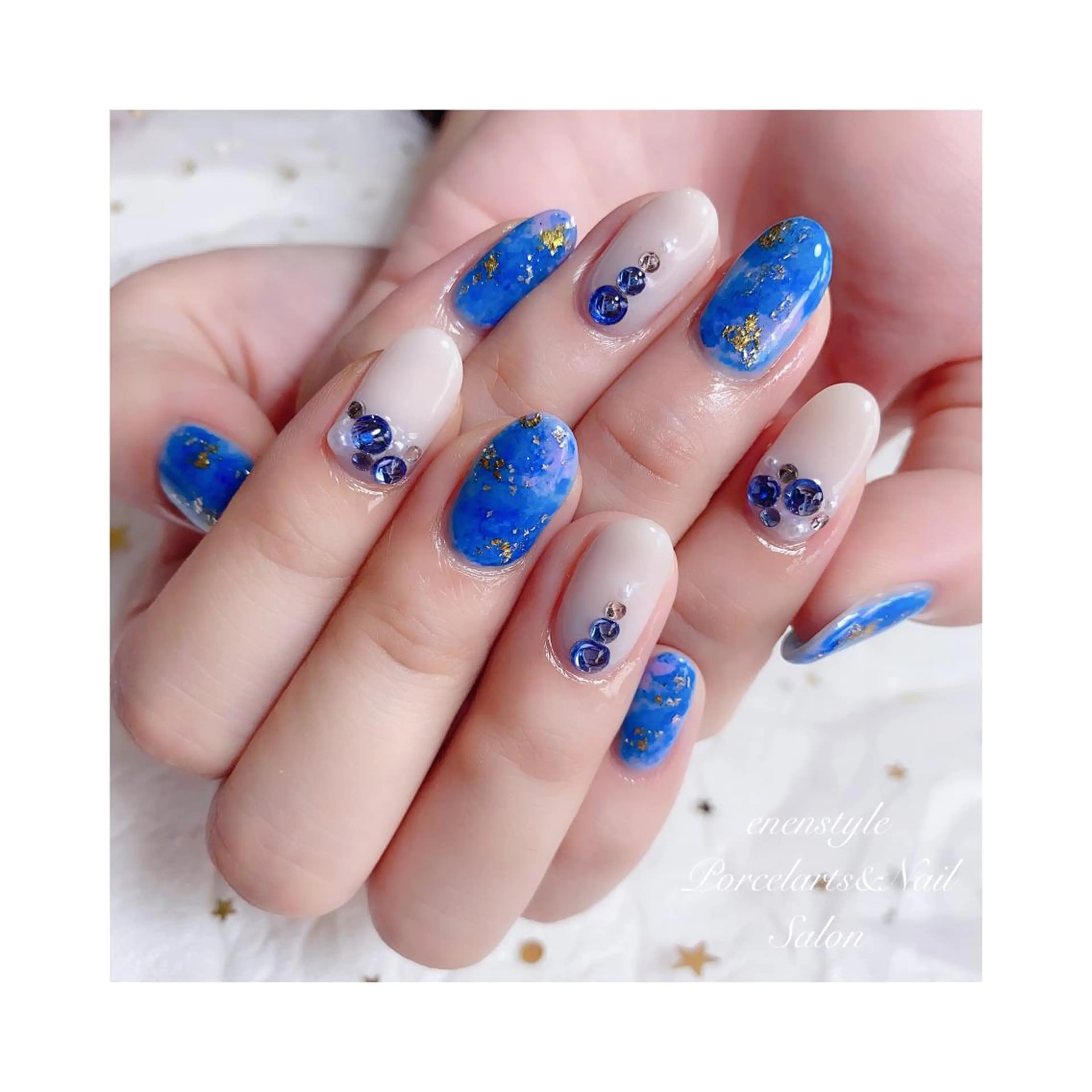 ミディアム ネイル ジェルネイル ニュアンスネイル オフィスネイル ワンカラーネイル パラジェル ハンドネイル 👑enen style👑のネイルデザイン