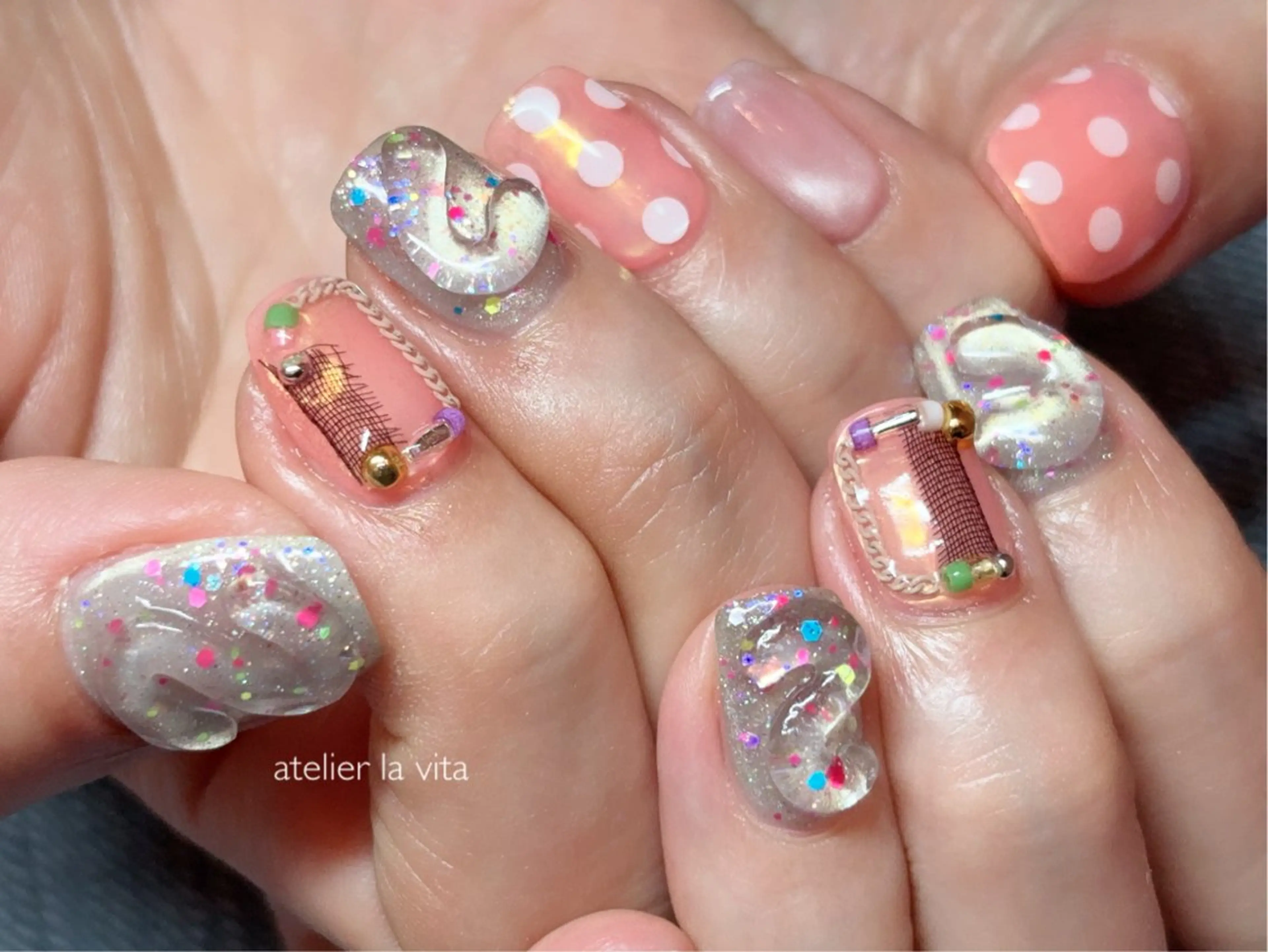 ネイル ジェルネイル ハート 氷ネイル・うるうるネイル マグネットネイル メンズネイル ハンドネイル atelier la vita所属・lavita. mimuraのネイルデザイン