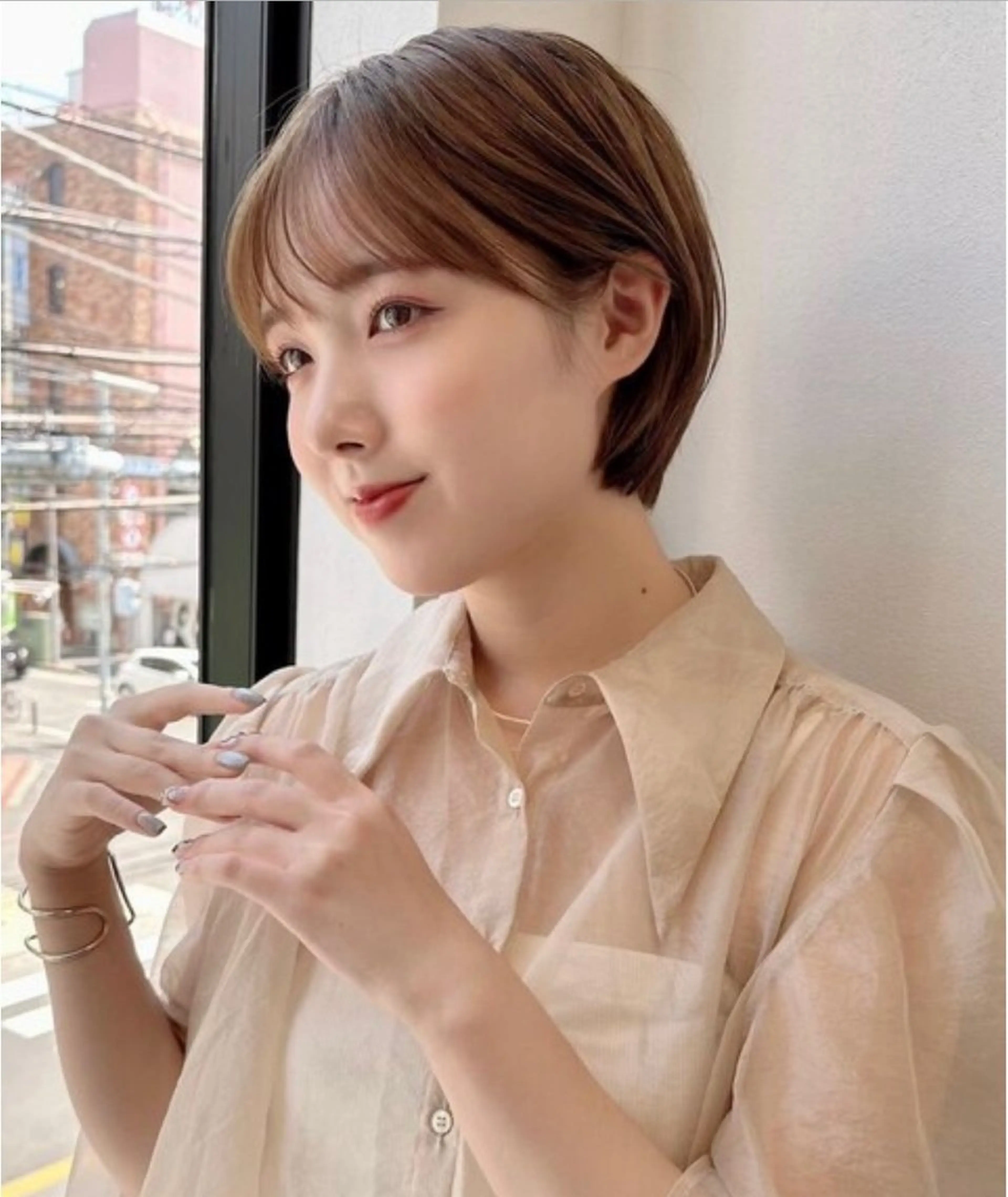 ショート カット ヘアカラー トリートメント ayano / 透明感・くすみカラーのヘアスタイル