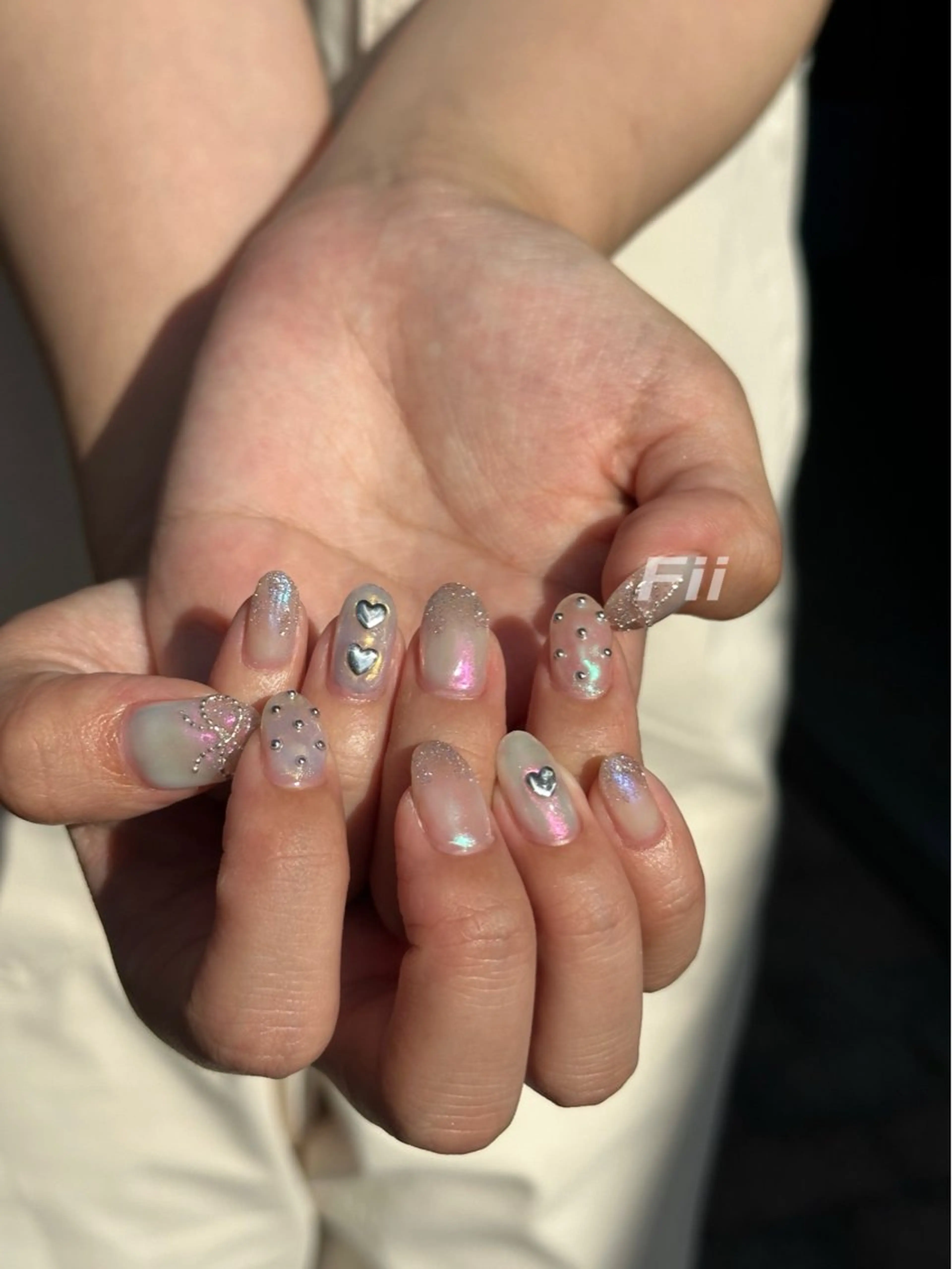 ネイル キラキラネイル 【大阪本町 / ネイ ル】NAMI 🐻のネイルデザイン