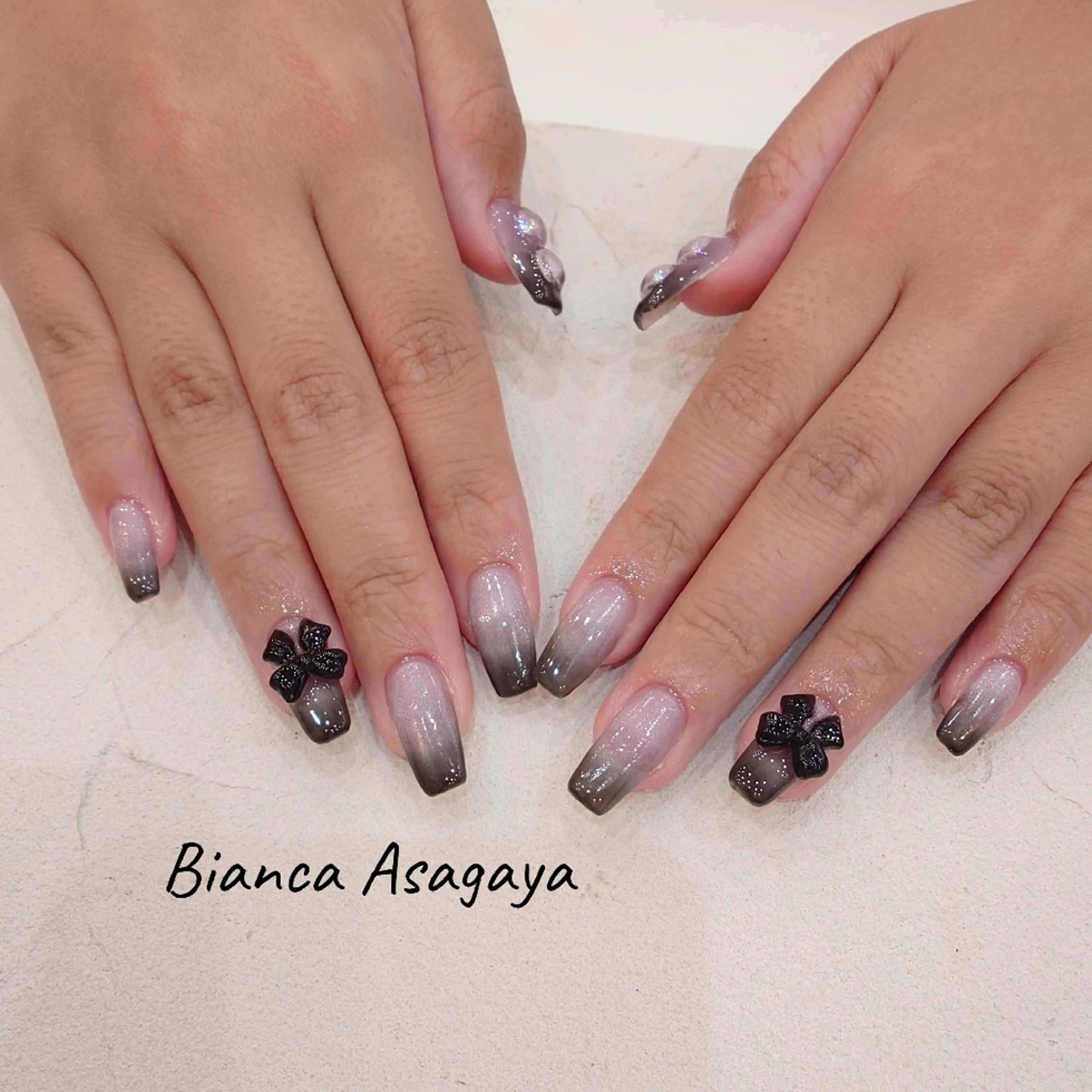 ネイル グラデーション リボン ハンドネイル Bianca TANAKAのネイルデザイン