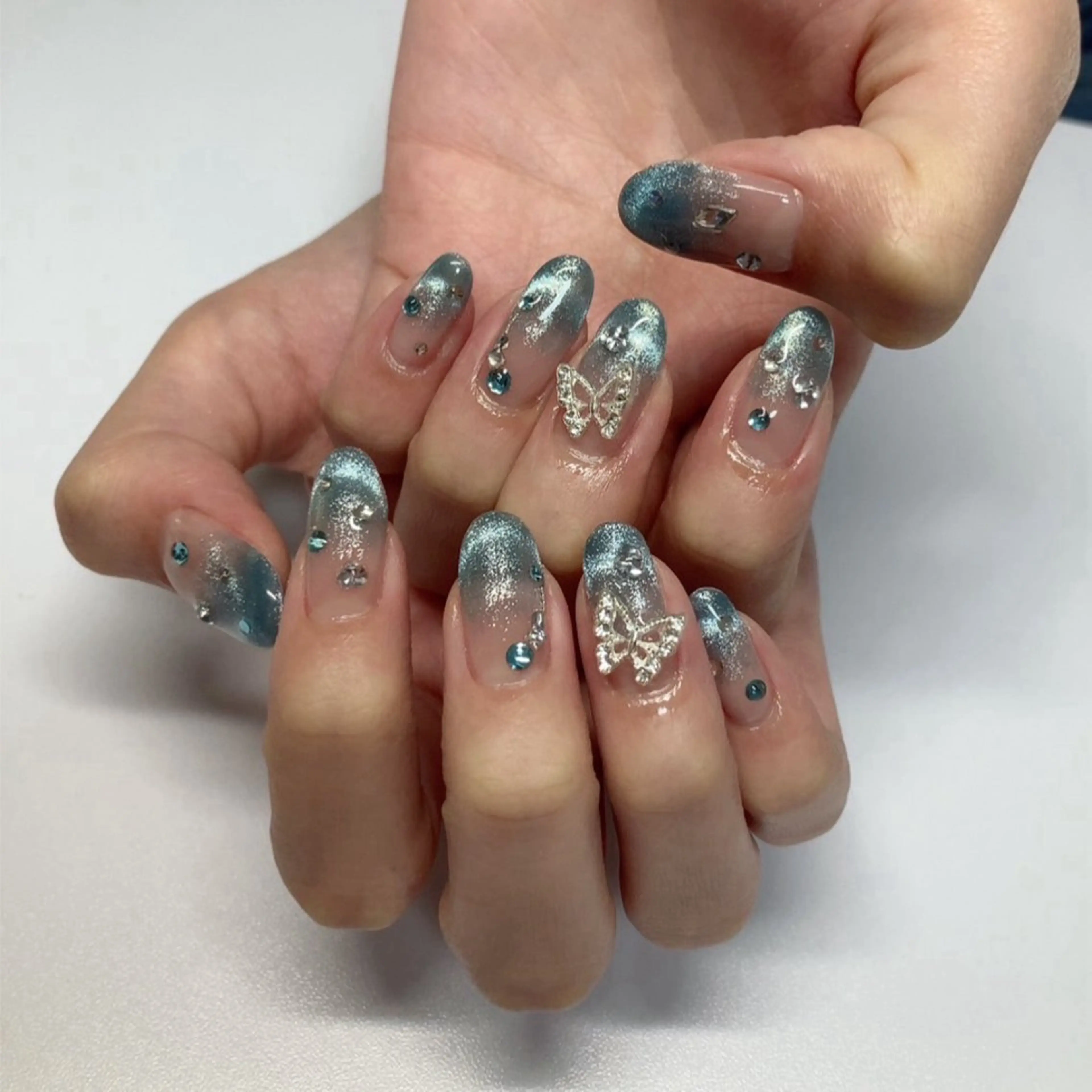 ネイル キラキラネイル マグネットネイル 持ち込み ニュアンスネイル nail Calla所属・nail Callaのネイルデザイン