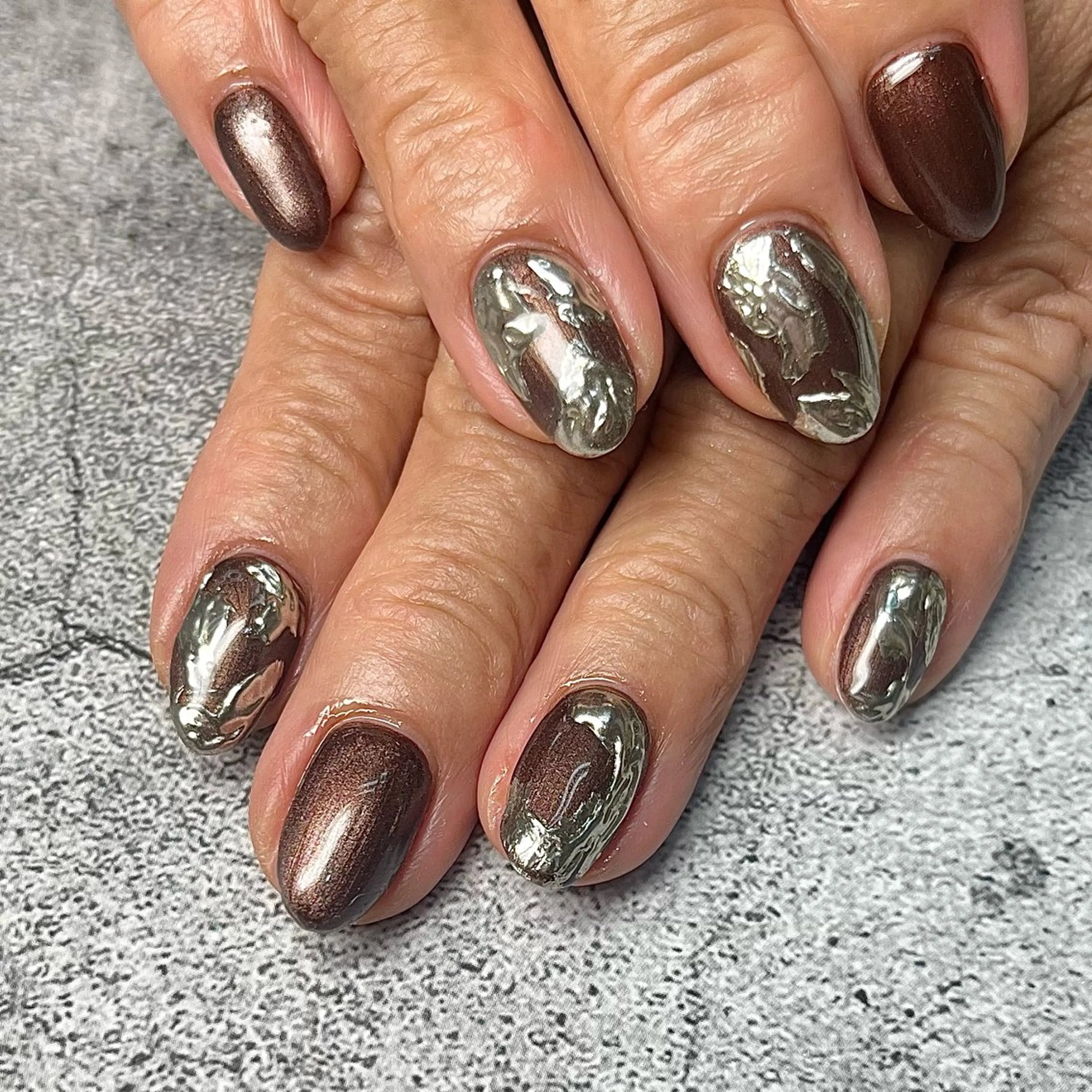 ネイル ミラーネイル ニュアンスネイル シルバー FUKUSHIMA ASUKAのその他イメージ