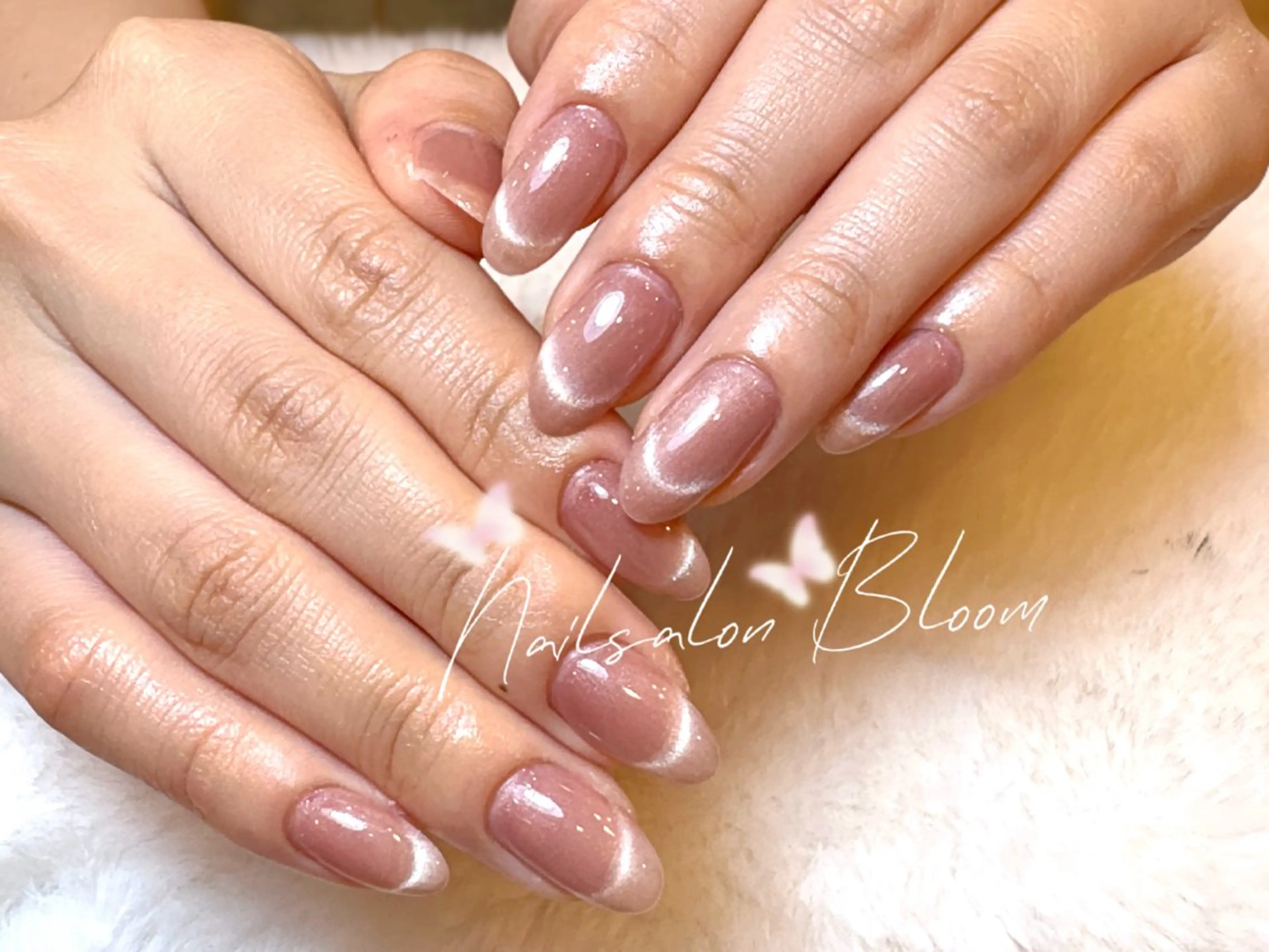 ネイル フレンチネイル マグネットネイル マグネットフレンチ Nail Salon Bloom横浜西口店のネイルデザイン