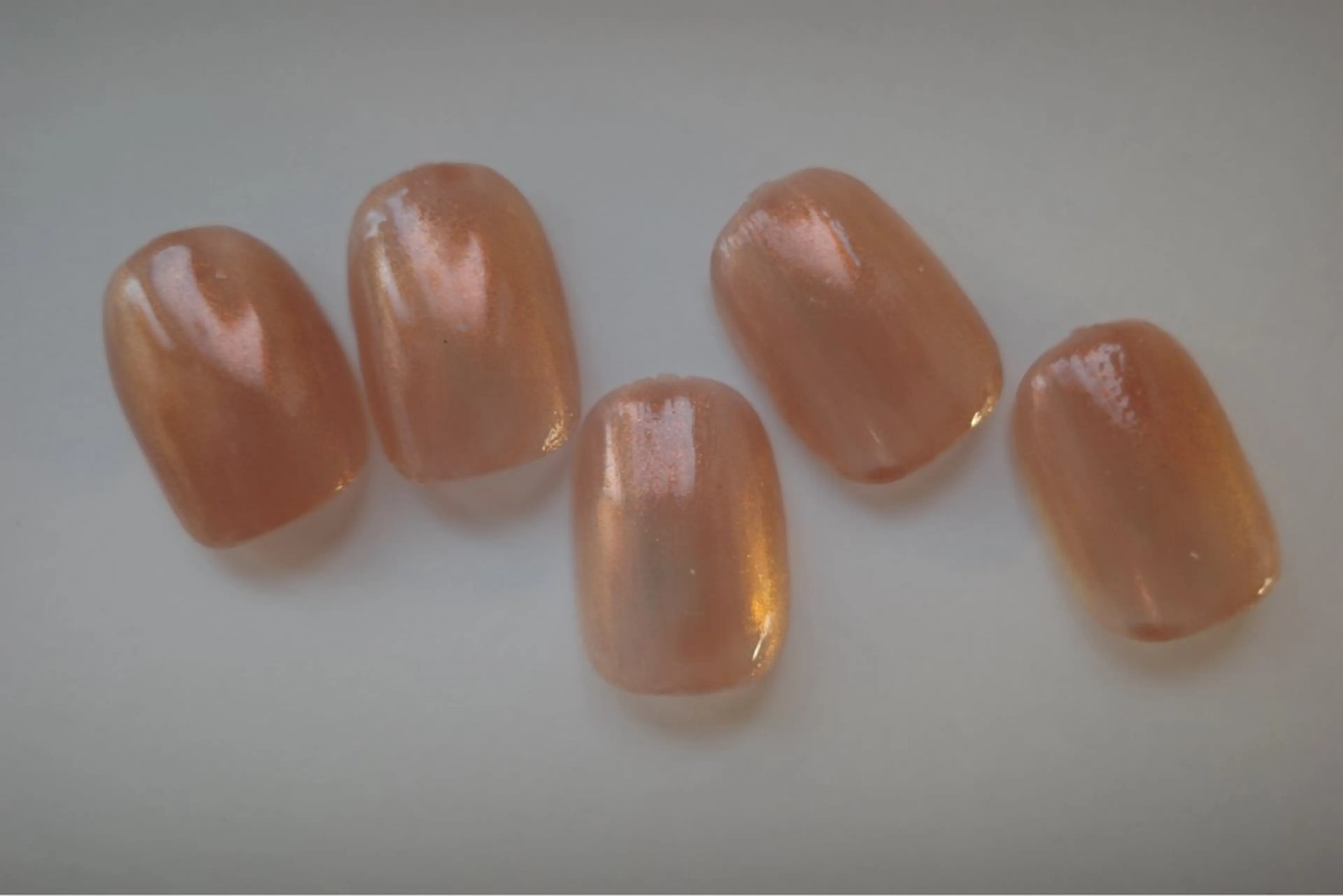 ネイル ハンドネイル une／YUKINA 🫧大人nuanceのネイルデザイン