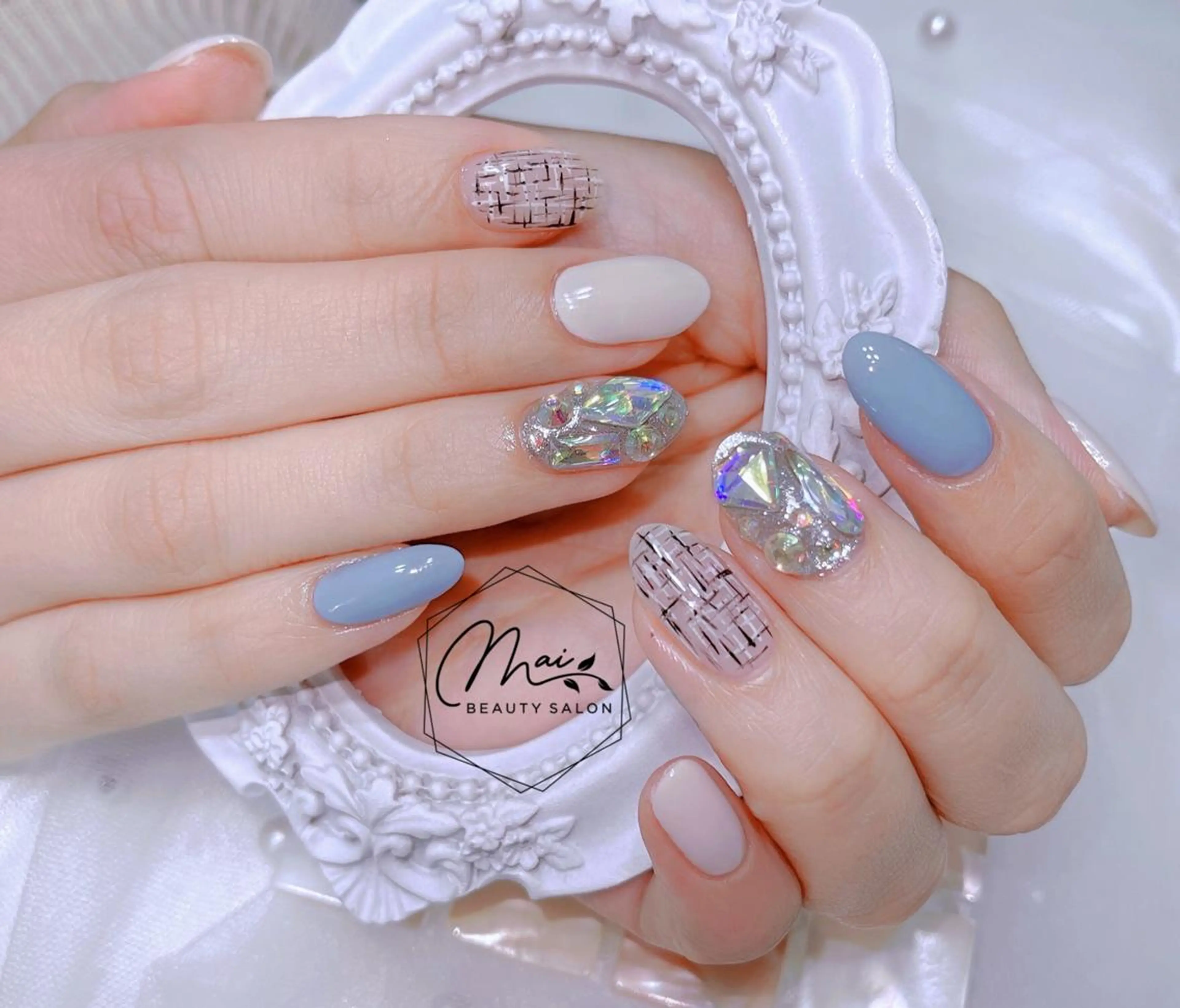 ネイル オーロラネイル 長さ出し フラッシュネイル フレンチネイル ジェルネイル MaiBeauty To Toのネイルデザイン