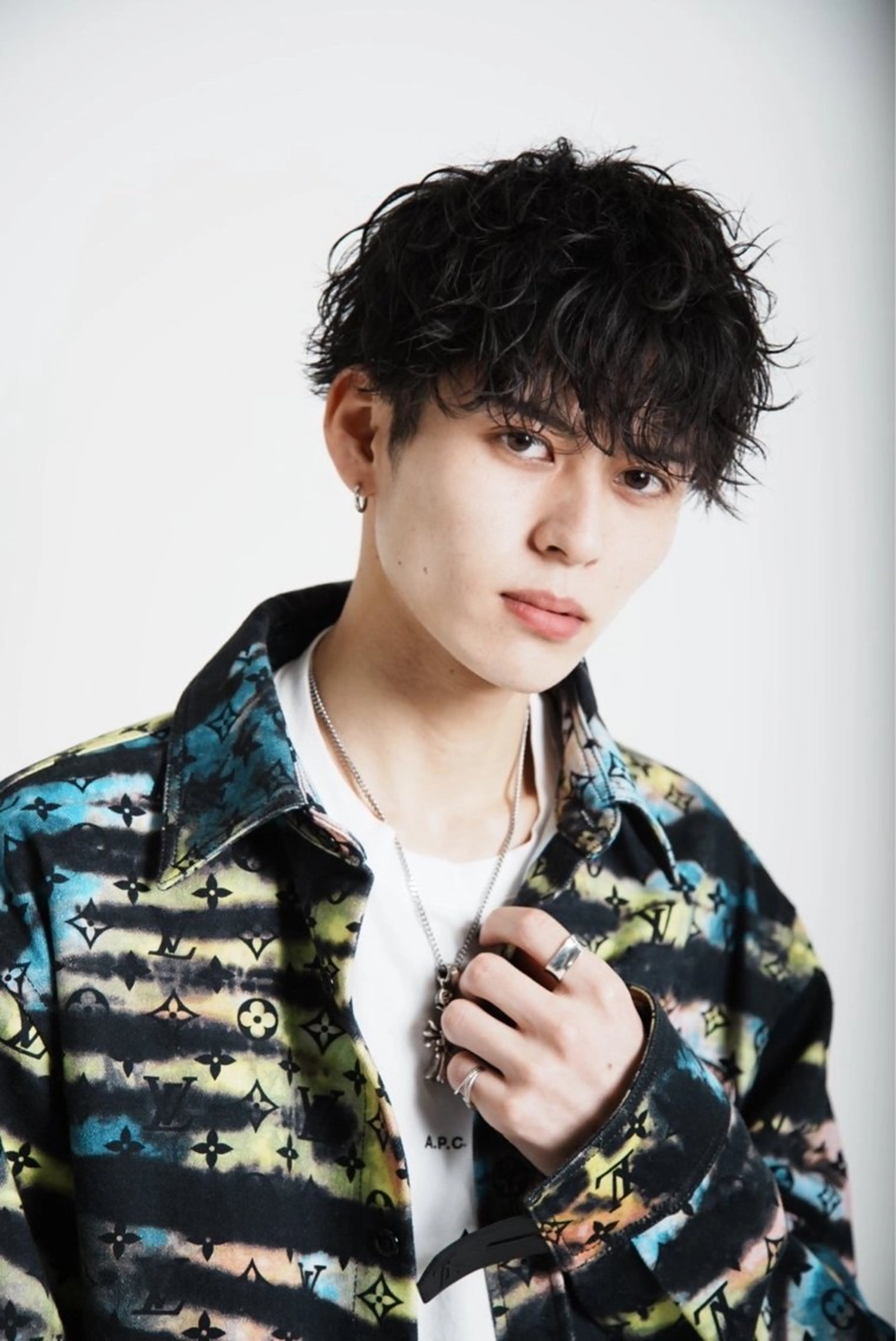 ショート カラー パーマ メンズ カット パーマ 🔥メンズ🔥かっこ いいが正義！代表柿崎のヘアスタイル