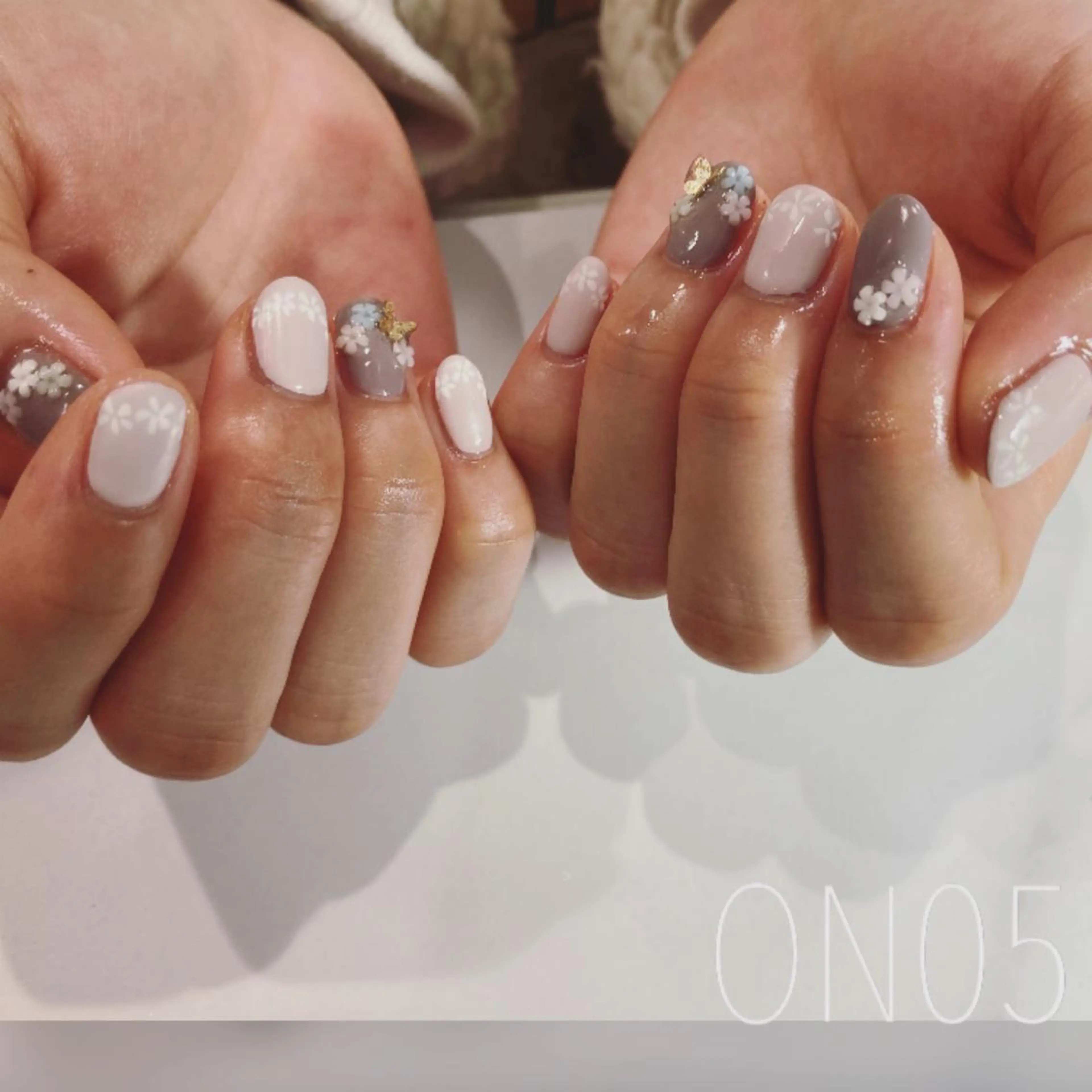 ネイル 園 寛子 （ネイリスト）のネイルデザイン