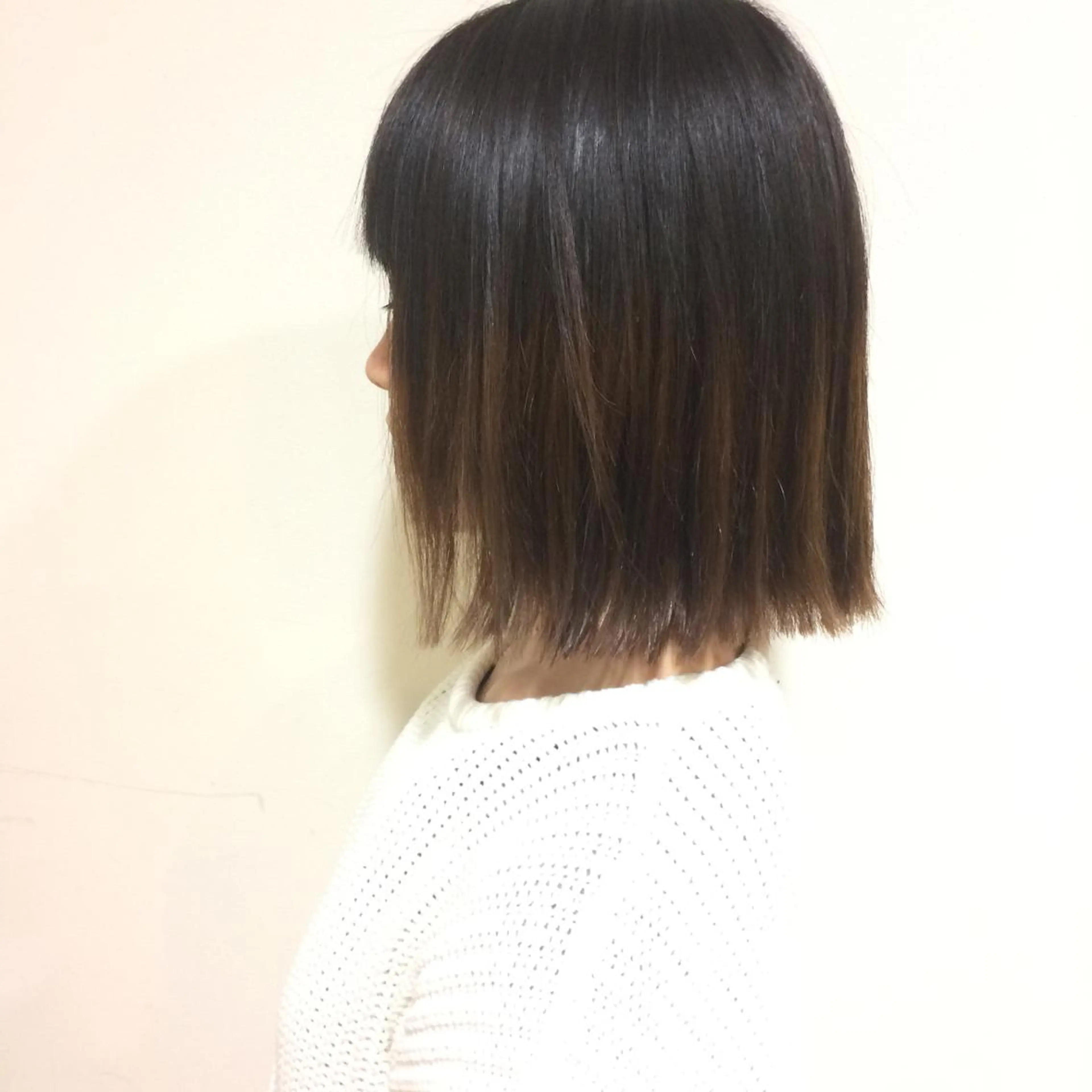 ショート ミディアム セミロング ロング カラー パーマ ヘアアレンジ メンズ グラデーションカラー 外ハネヘア 岡田 杏のエステ・リラクイメージ