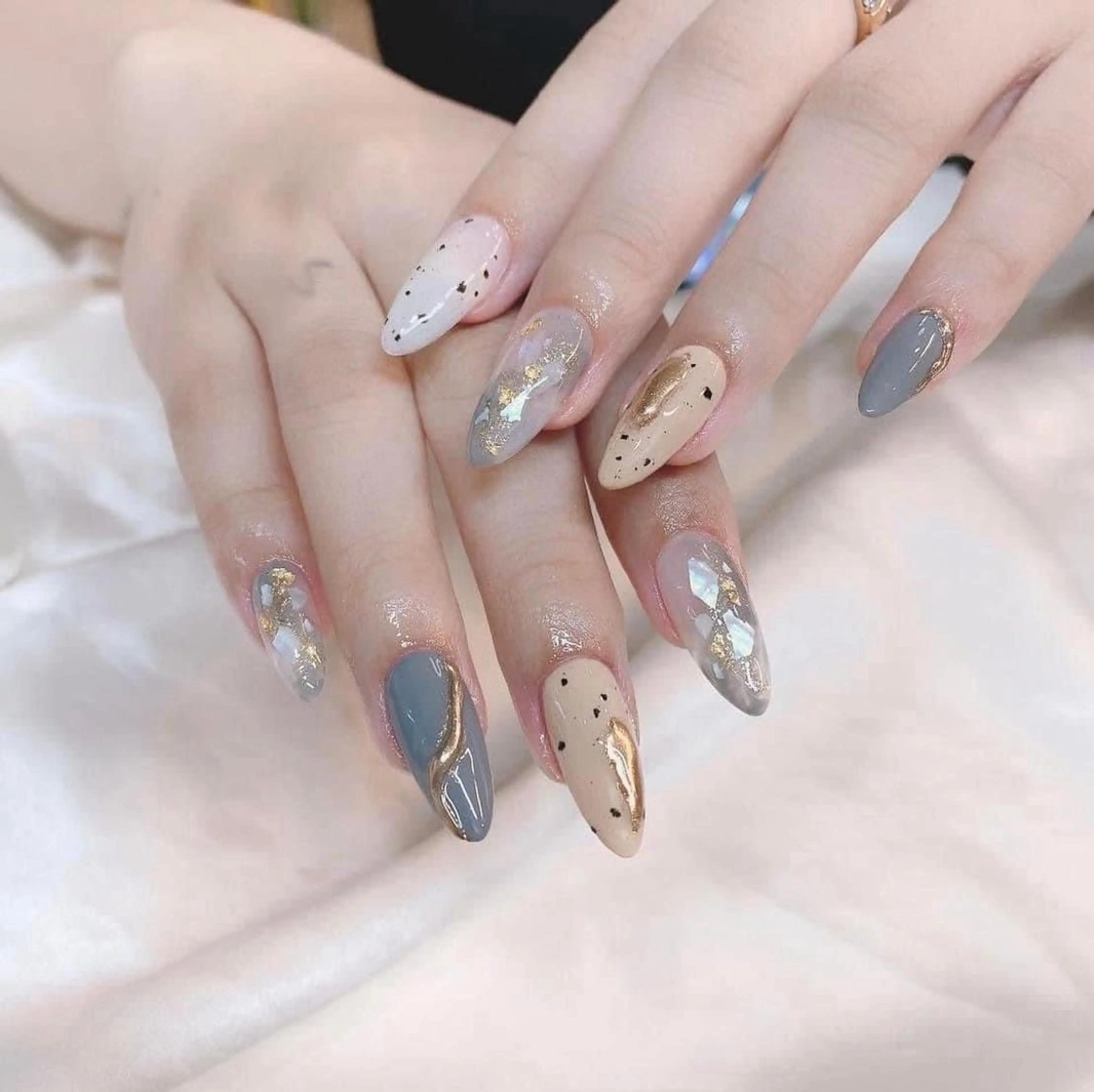 ネイル 秋 Nailsのネイルデザイン