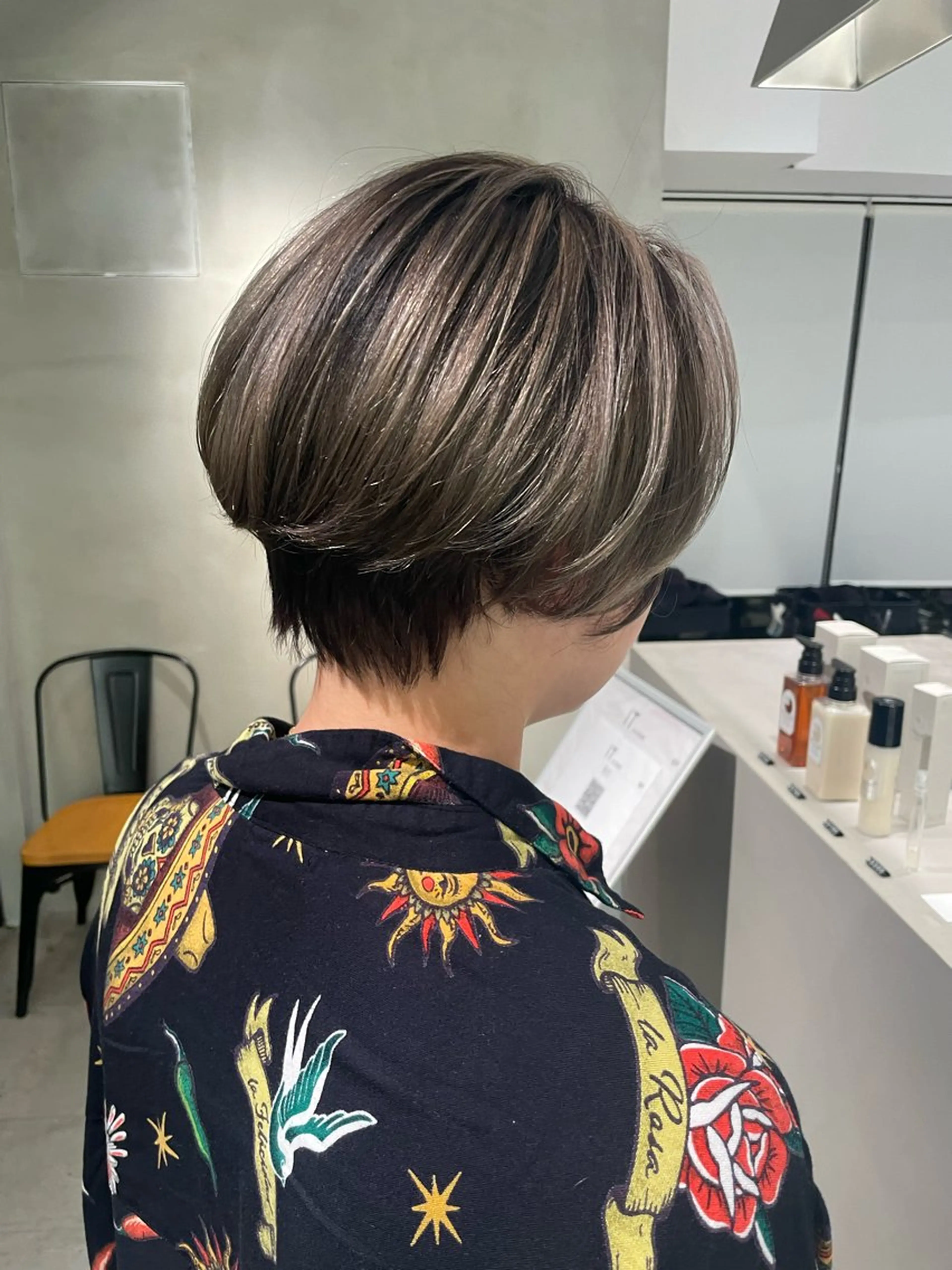 ショート レイヤーカット ショートヘア 冨岡 祐太郎✂️のヘアスタイル