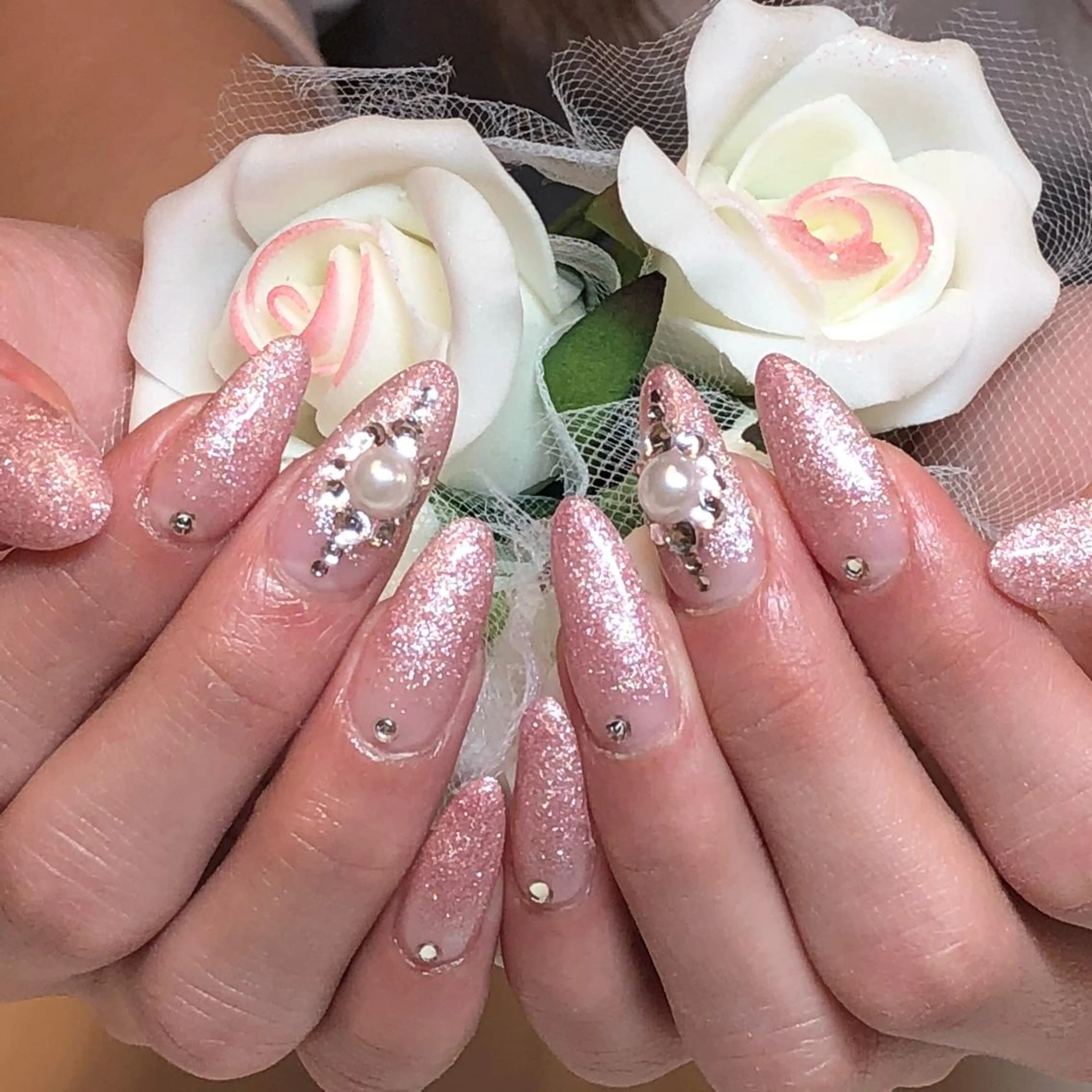 ネイル アートネイル グラデーション ラメ(グリッター) ラメグラデーション ストーンネイル KIREIE NAILSのネイルデザイン