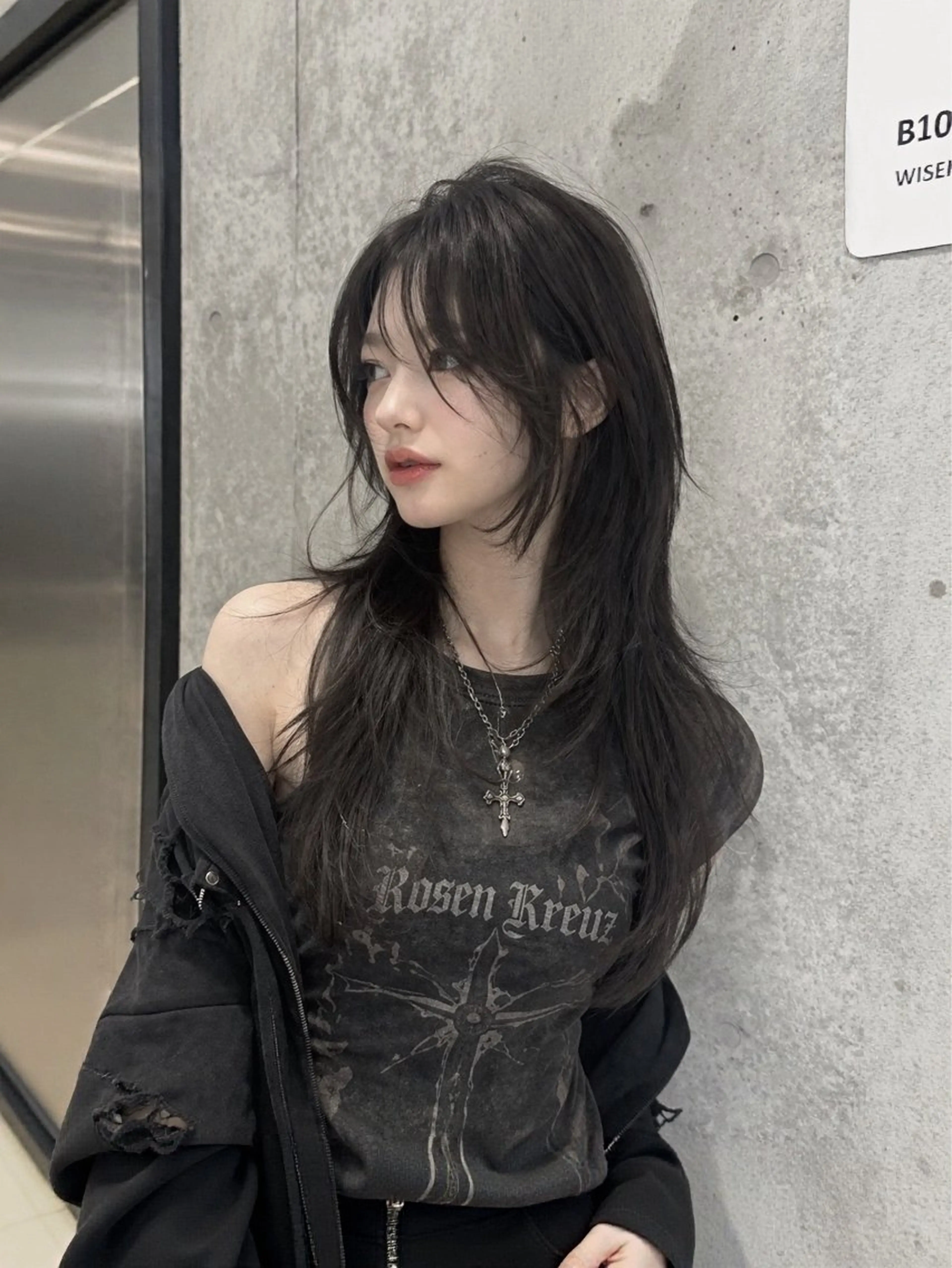 ミディアム カット ヘアカラー トリートメント レイヤー/韓国❣️ 髪質改善/e_kiのヘアスタイル