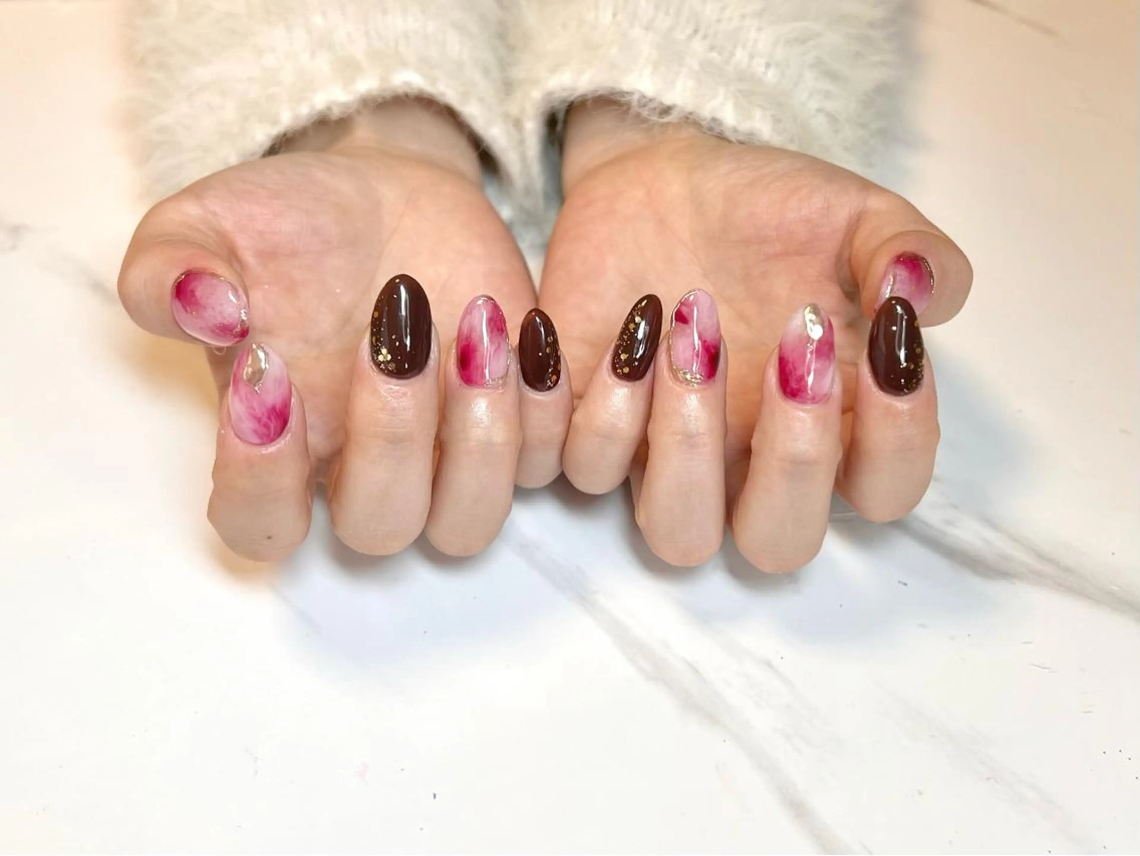 セミロング ネイリスト シンのネイルデザイン