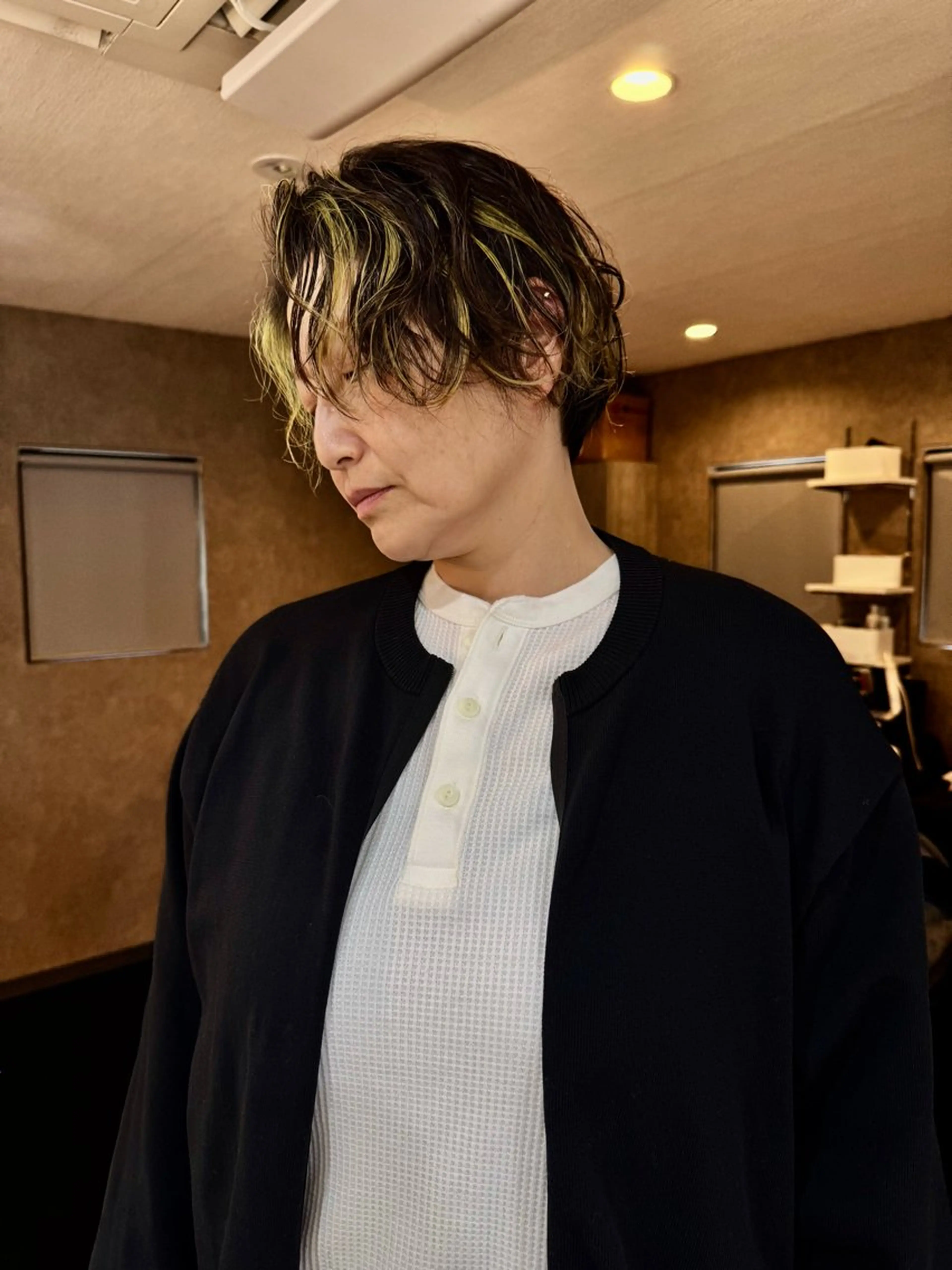 ショート カラー ヘアカラー ブリーチ/レイヤー/ コイデリュウセイのヘアスタイル