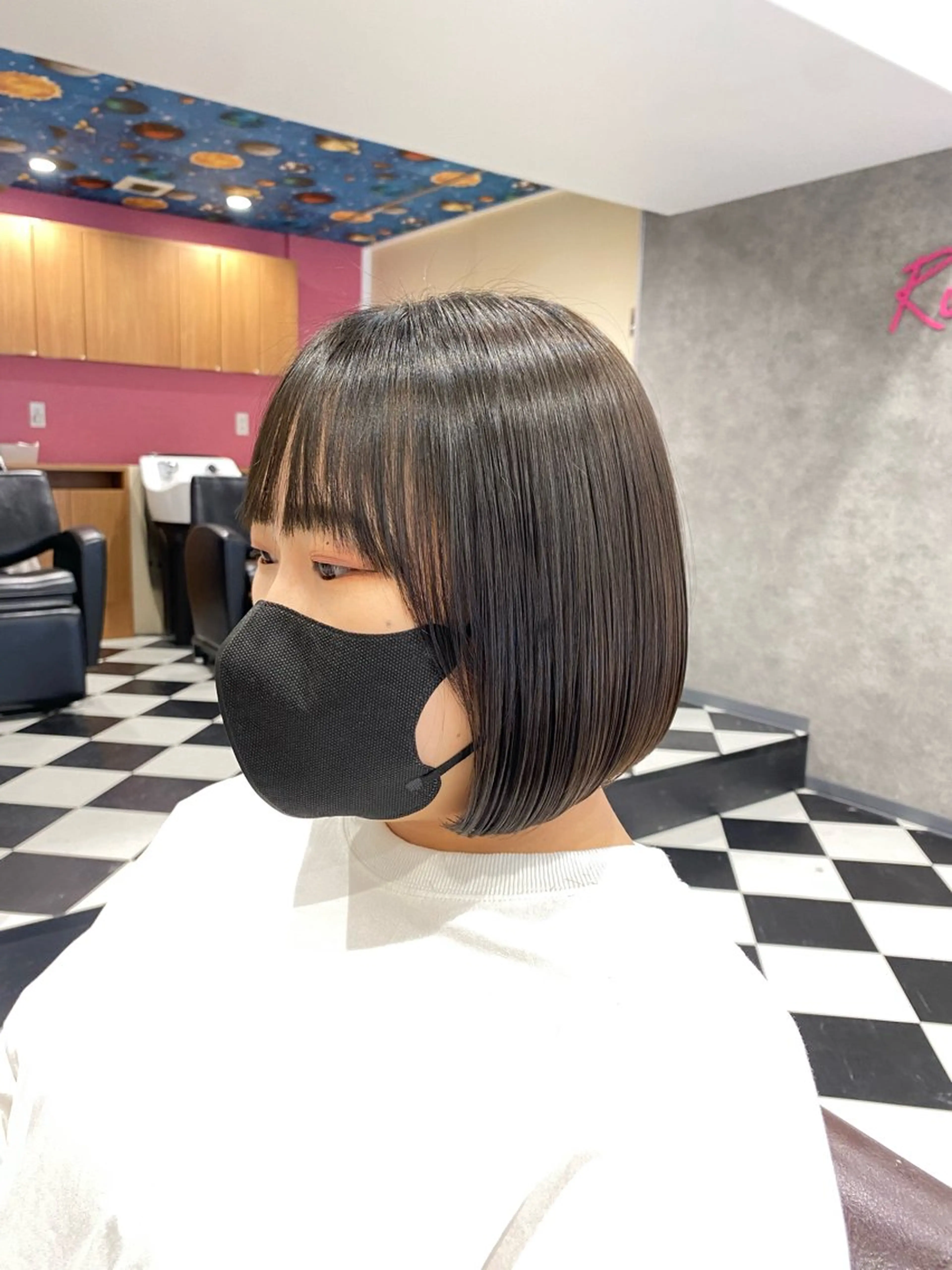 ミディアム ゅぃ /韓国風/顔周りのヘアスタイル