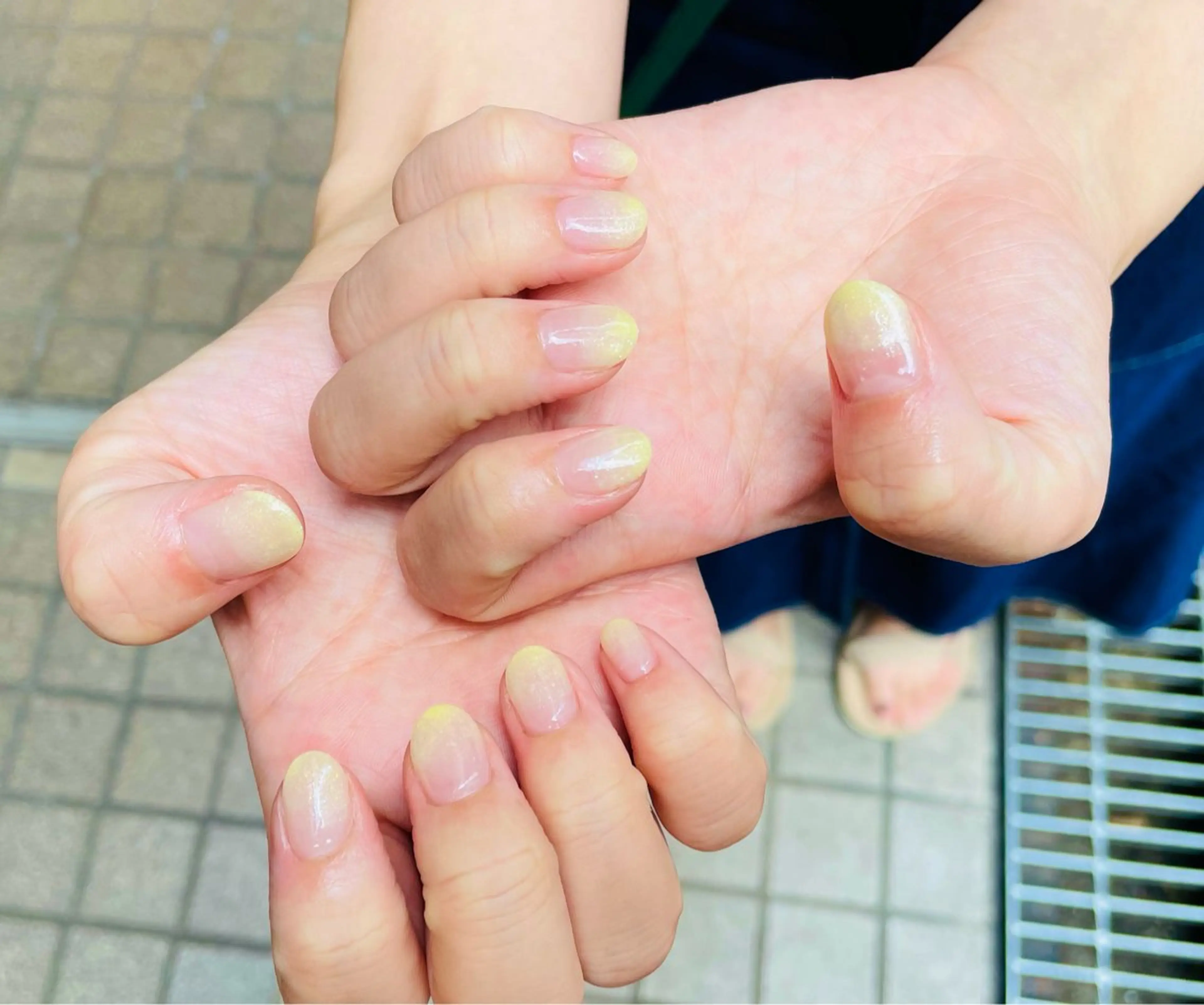 ネイル biene 鴨下愛美のネイルデザイン