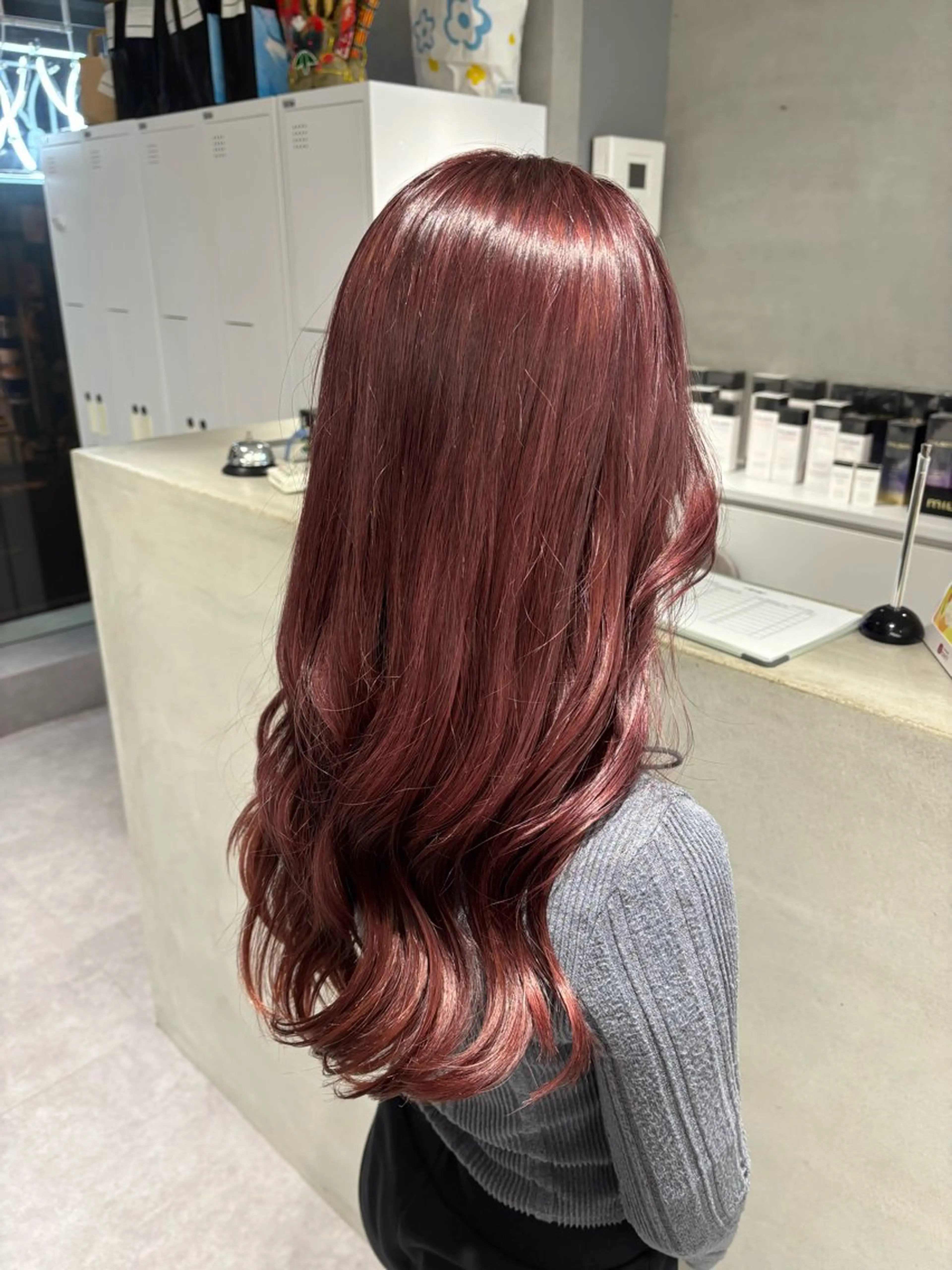 ミディアム カラー ブリーチ レッドカラー ルビー カット ヘアカラー ハイトーン/北堀江 💎Shoseiのヘアスタイル