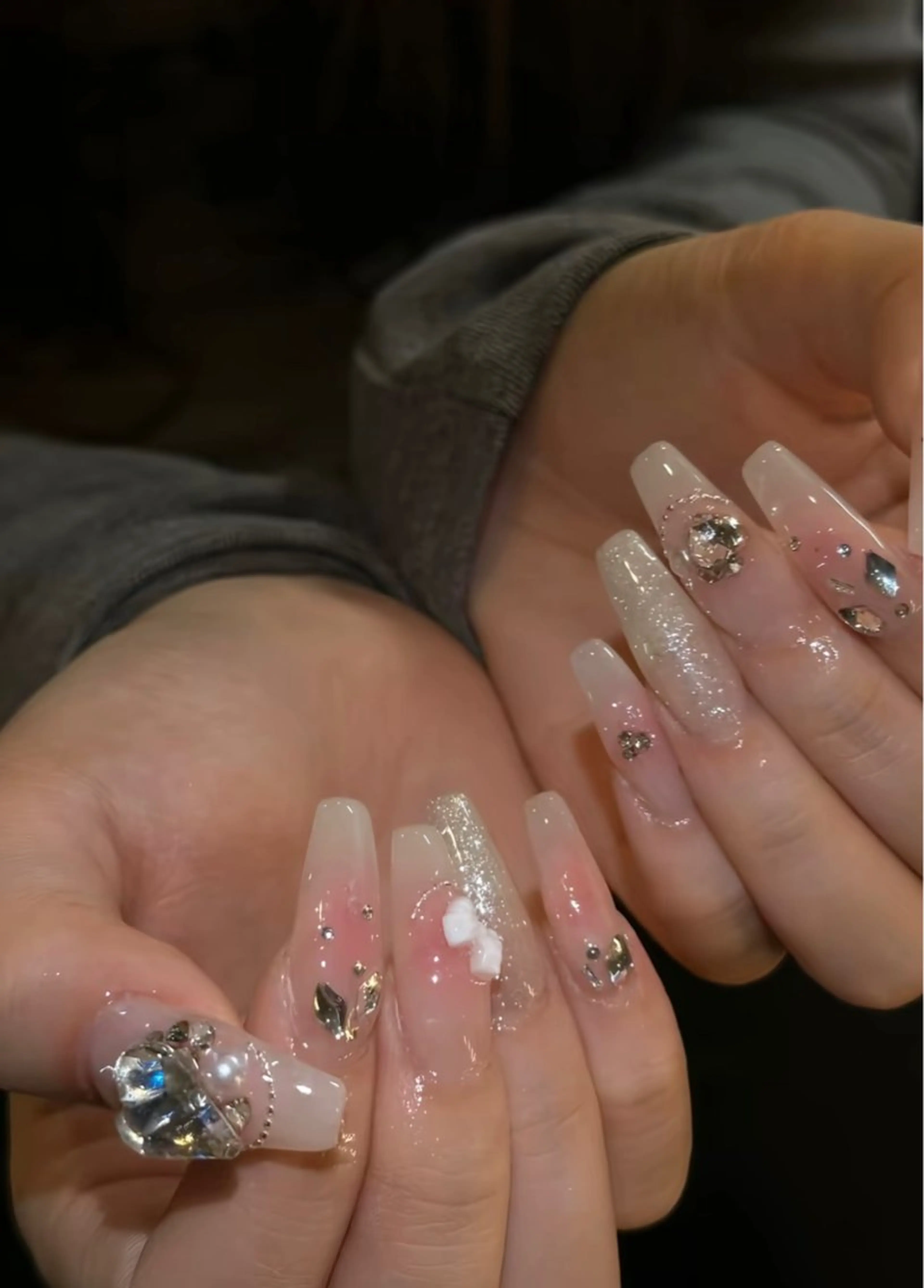 ネイル ハンドネイル NiJi Nailsのネイルデザイン