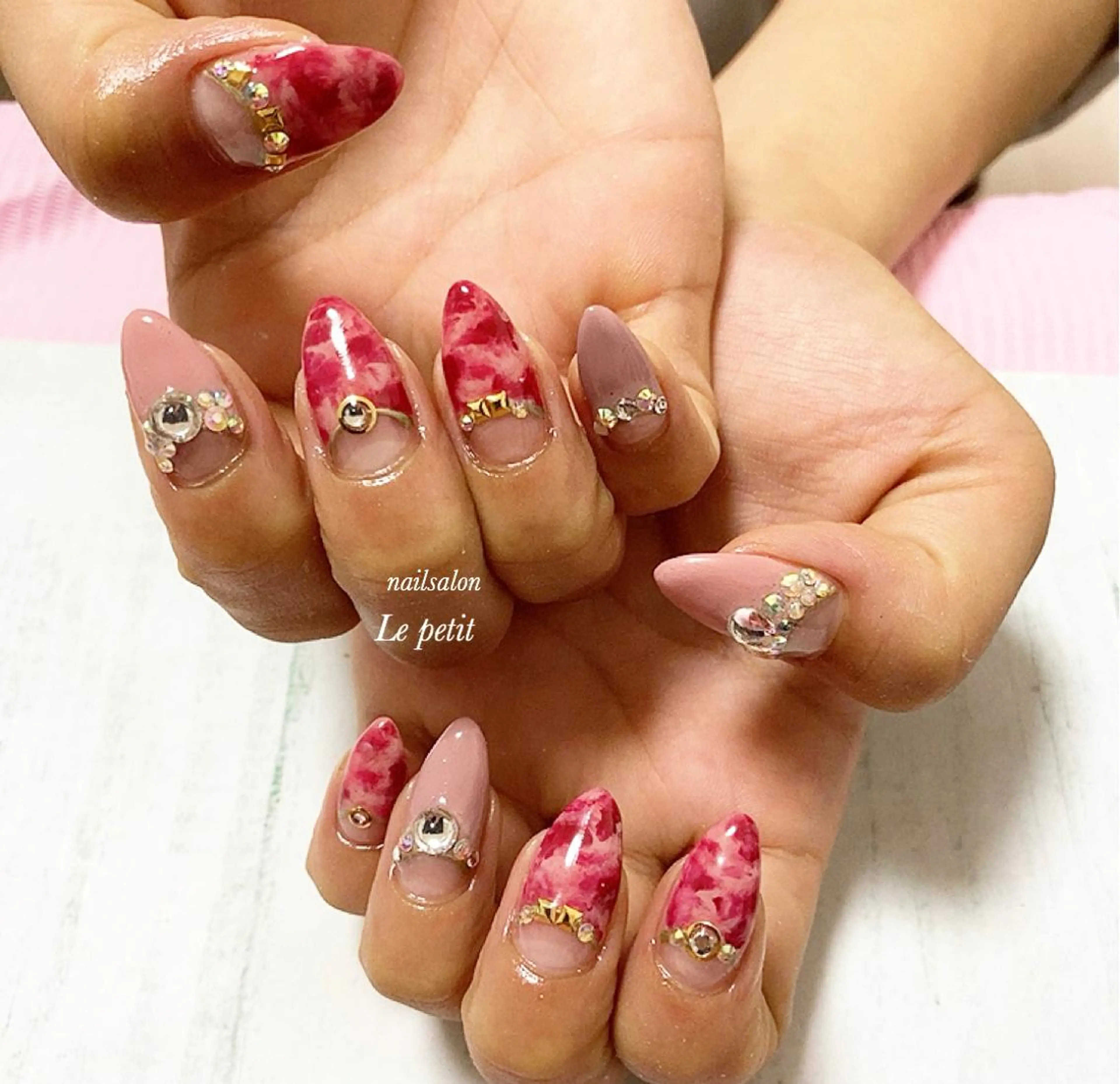 ネイル 石野 広佳のネイルデザイン