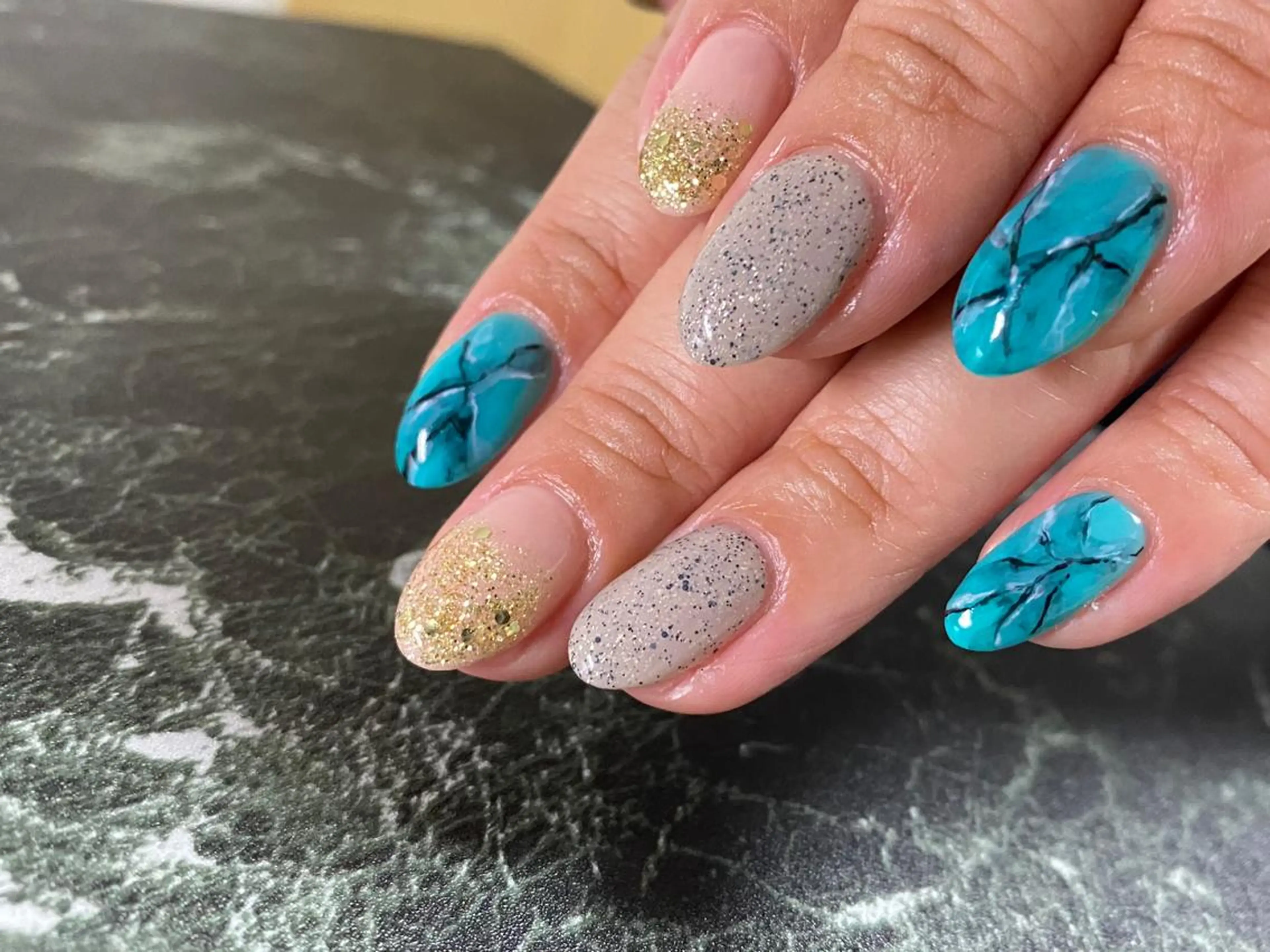 ネイル NAIL K-PIT ネイル ケーピットの眉毛・アイブロウイメージ