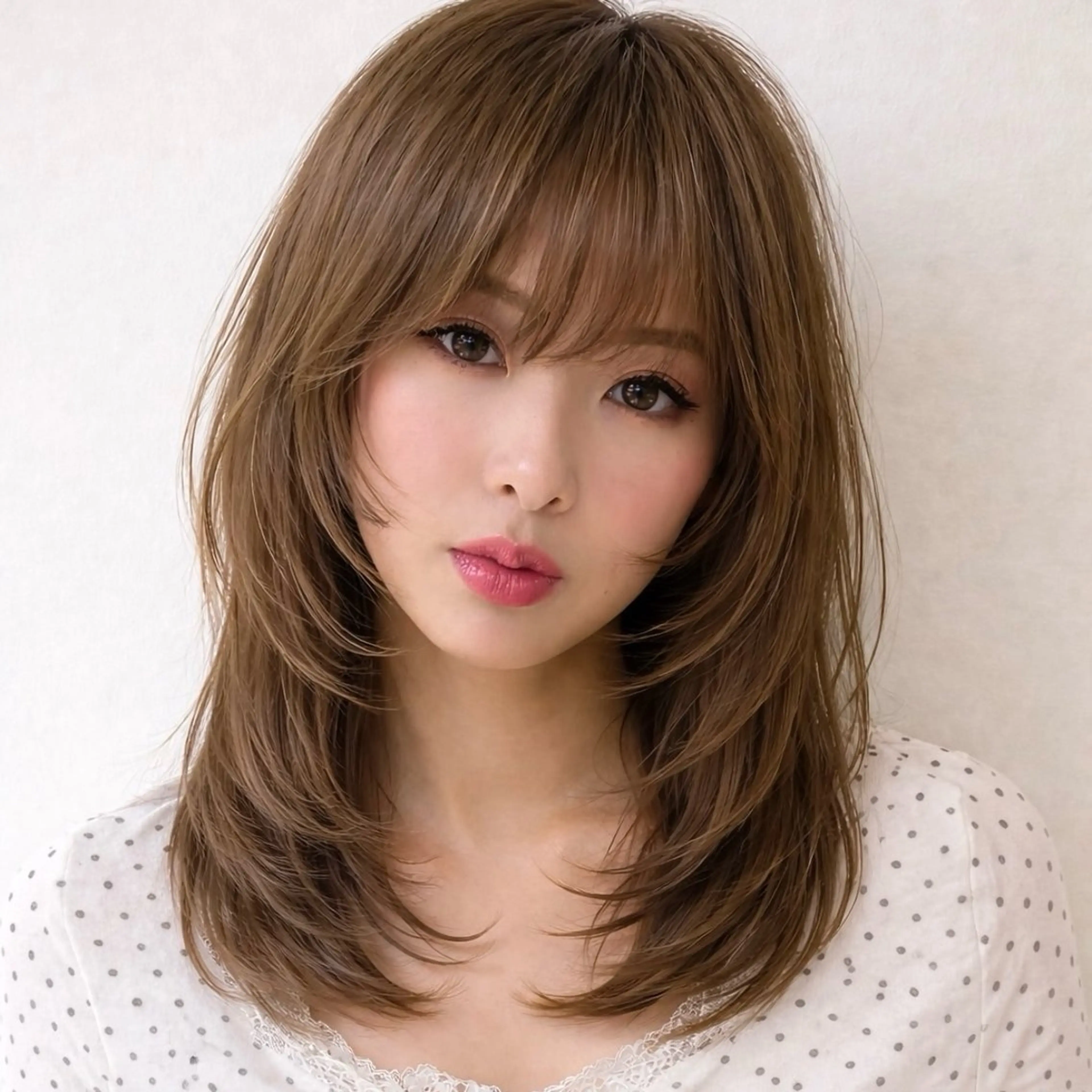 セミロング カラー カット ヘアカラー トリートメント レイヤー/ブリーチ/ 渋谷/ルル⭐️のヘアスタイル