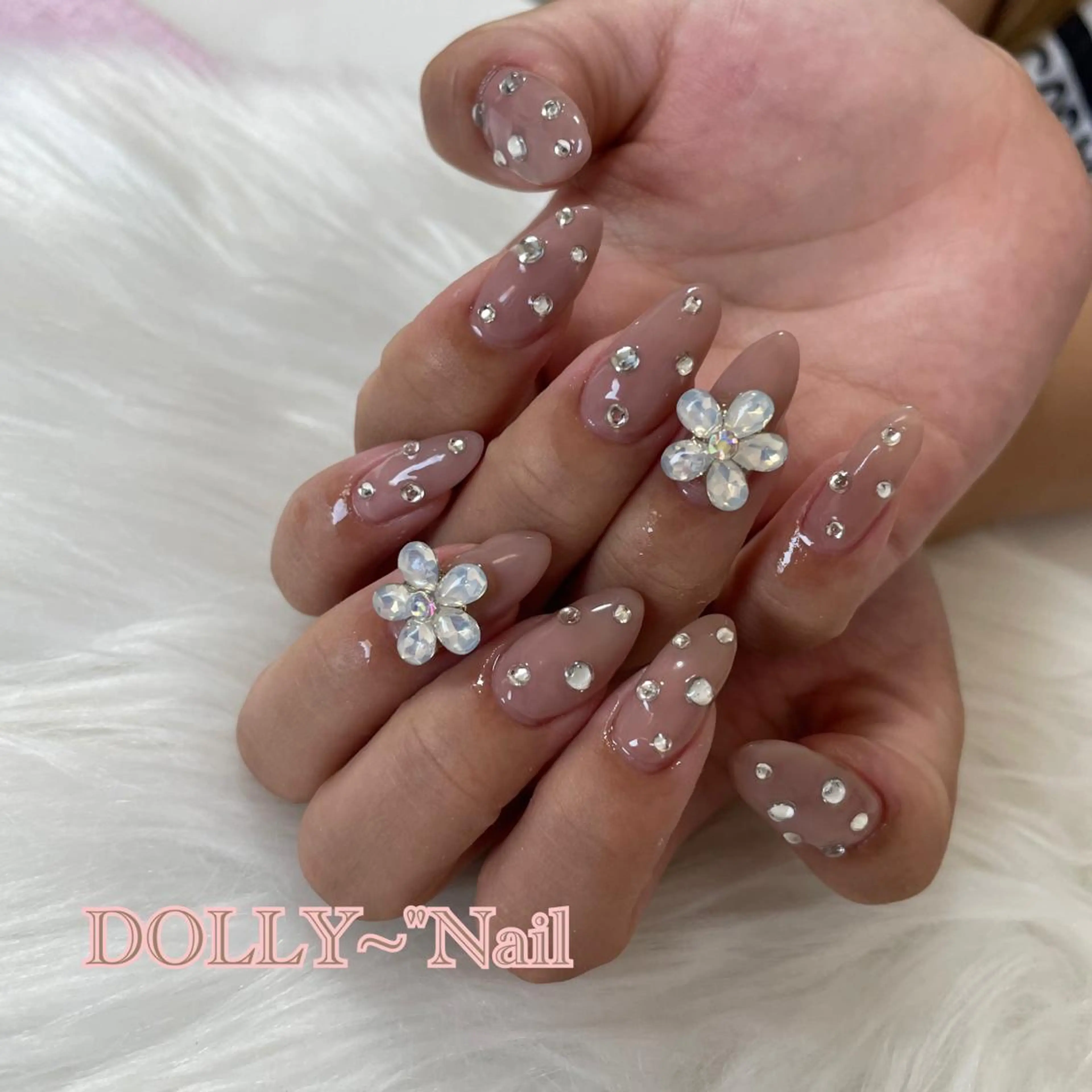 ネイル Nailsalon SIRIUSのネイルデザイン