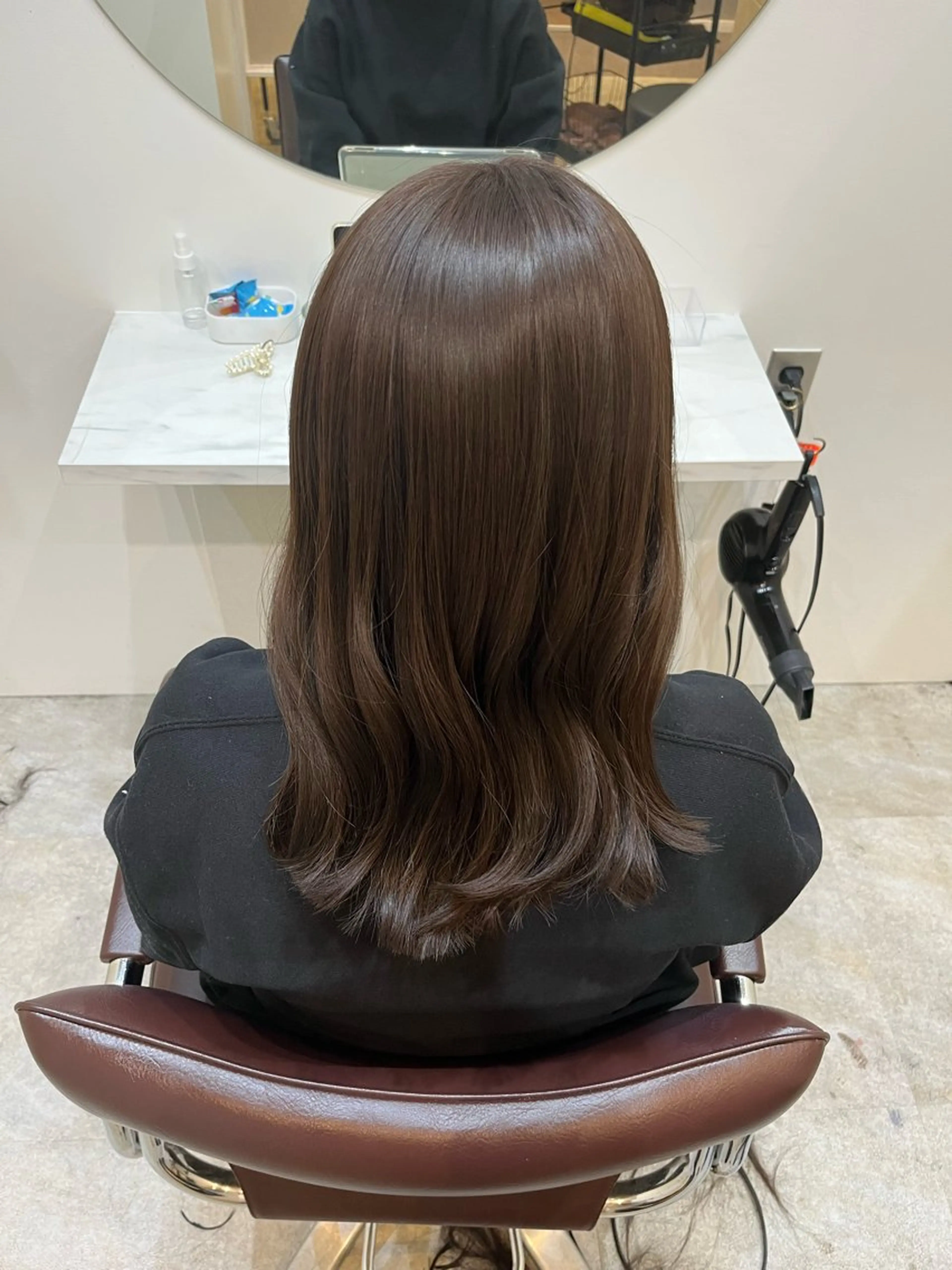 セミロング 【髪質改善 艶髪】 布川 莉穂のヘアスタイル