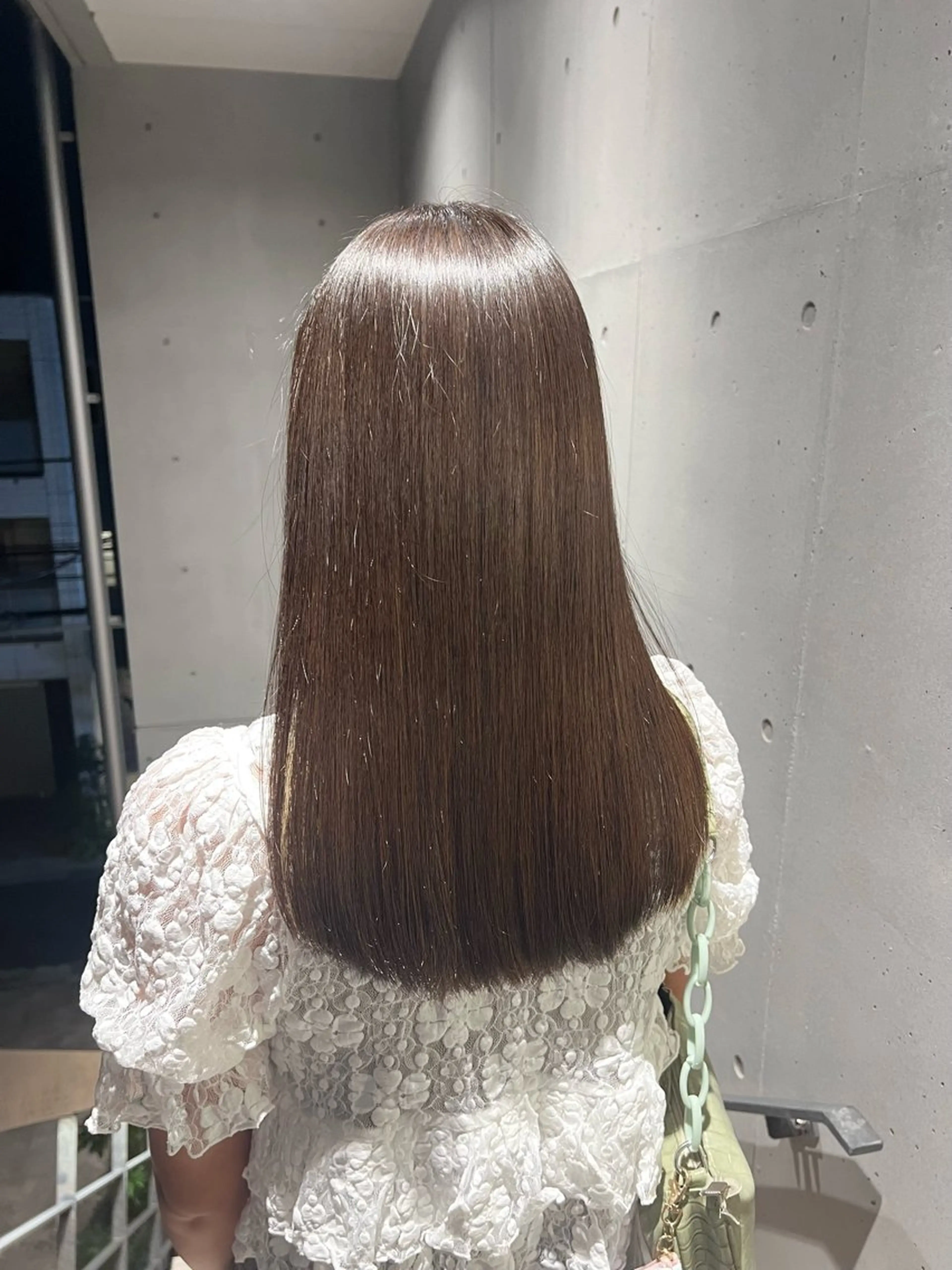 ミディアム トリートメント 艶髪レイヤー/ ハイトーンKeitaのヘアスタイル