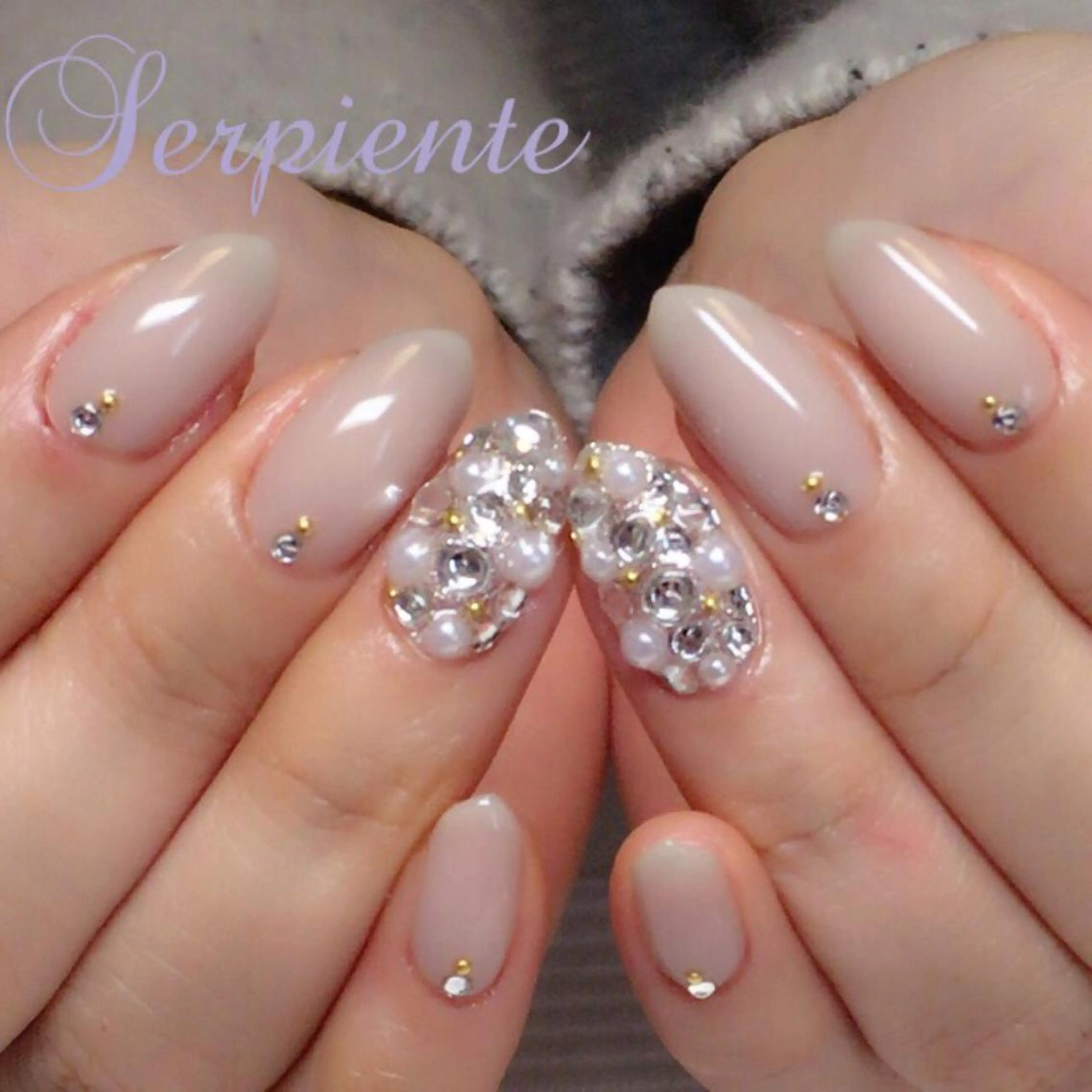 ネイル Nail salon Serpienteのネイルデザイン